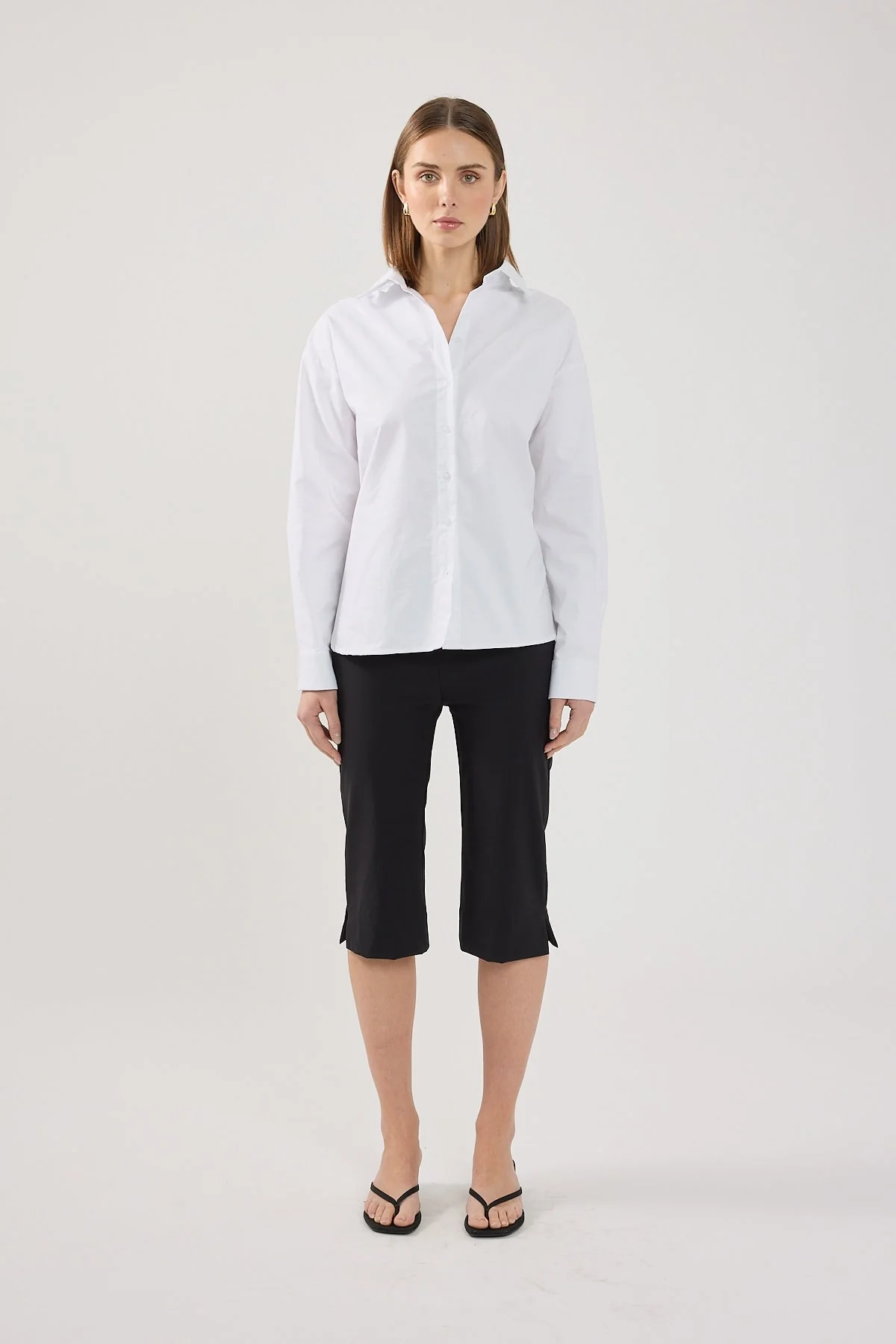 Perfect Stranger Josie Mid Rise Capri Pant Black