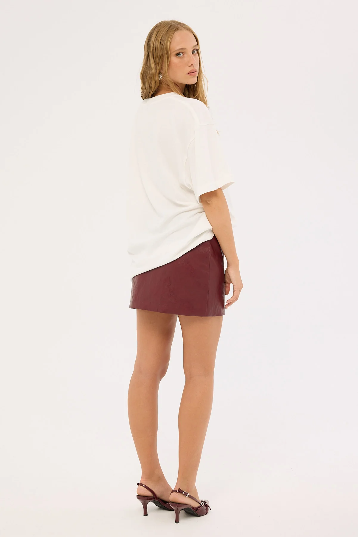 Perfect Stranger Kandice Mid Rise PU Mini Skirt Burgundy - Image 5
