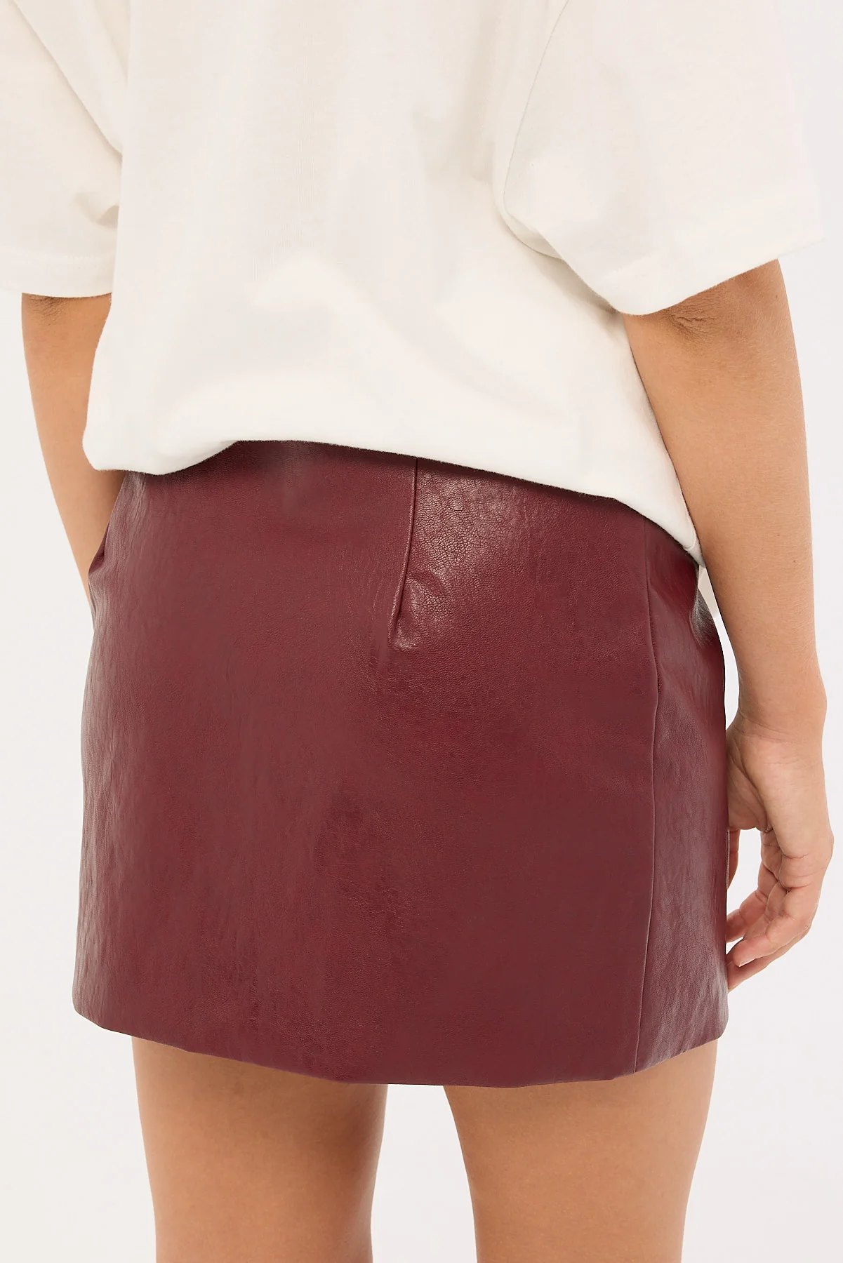 Perfect Stranger Kandice Mid Rise PU Mini Skirt Burgundy - Image 6