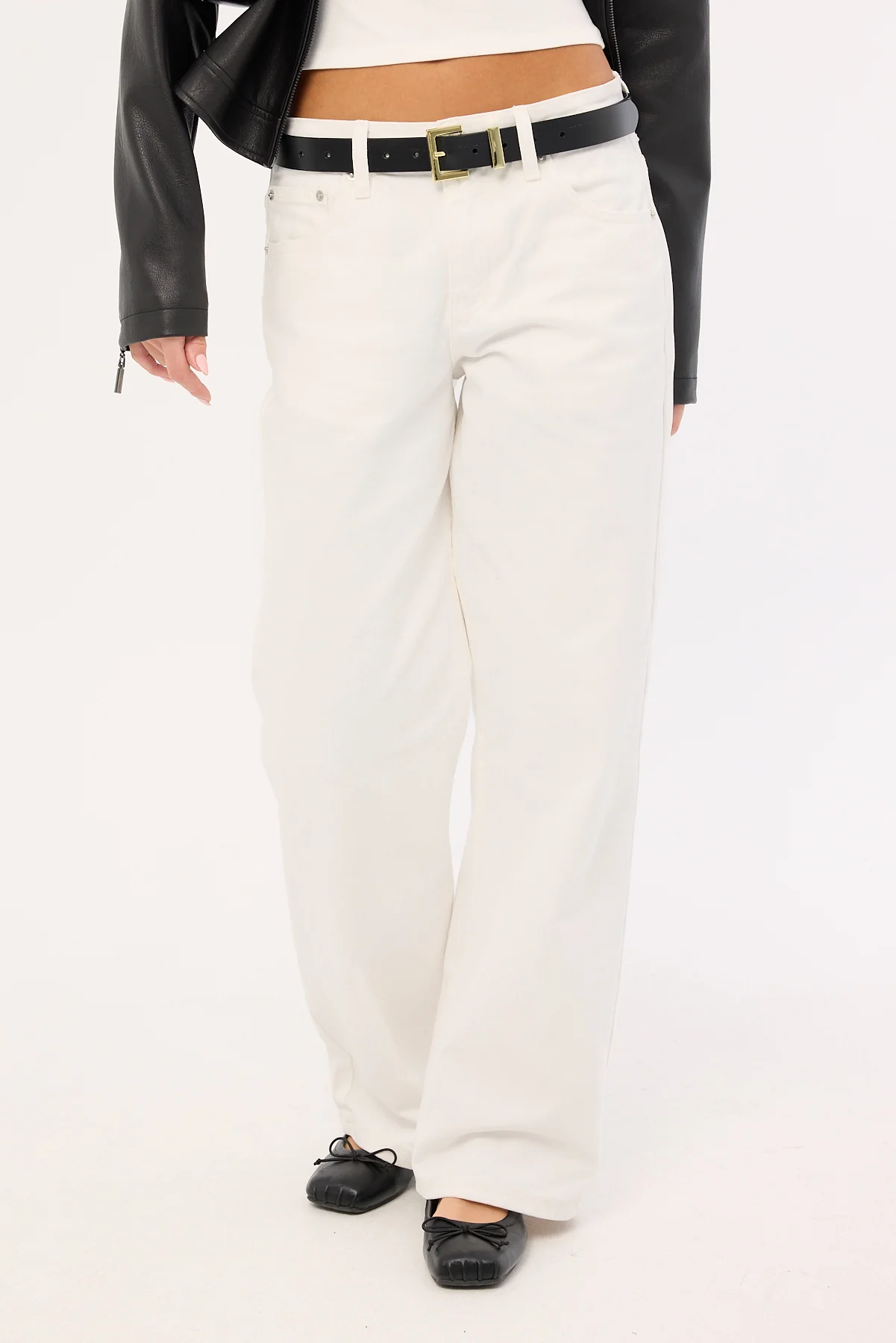 Perfect Stranger Low Rise Baggy Jean Clean White Denim - Image 2