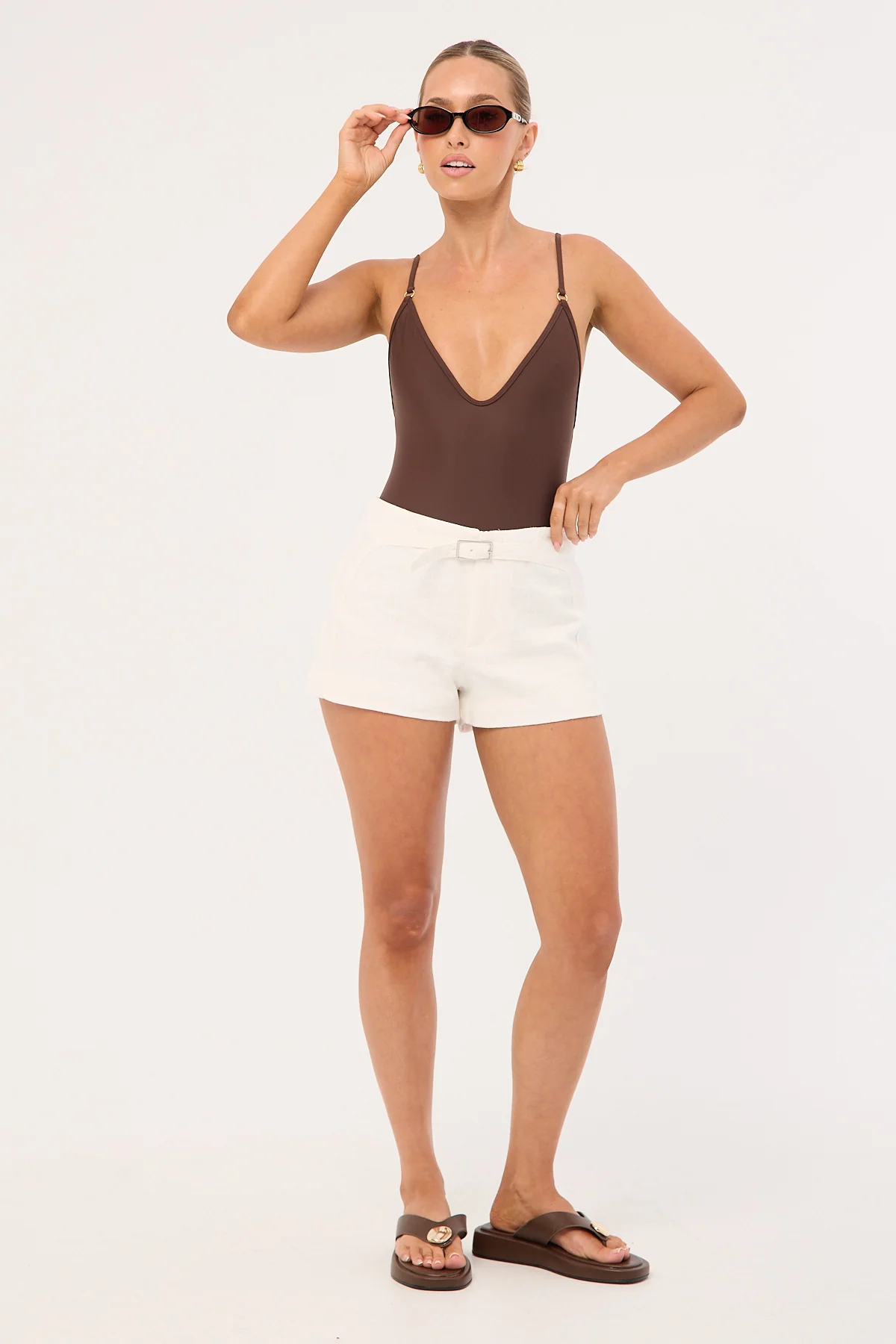 Perfect Stranger Maui Buckle Low Rise Linen Shorts White - Image 2
