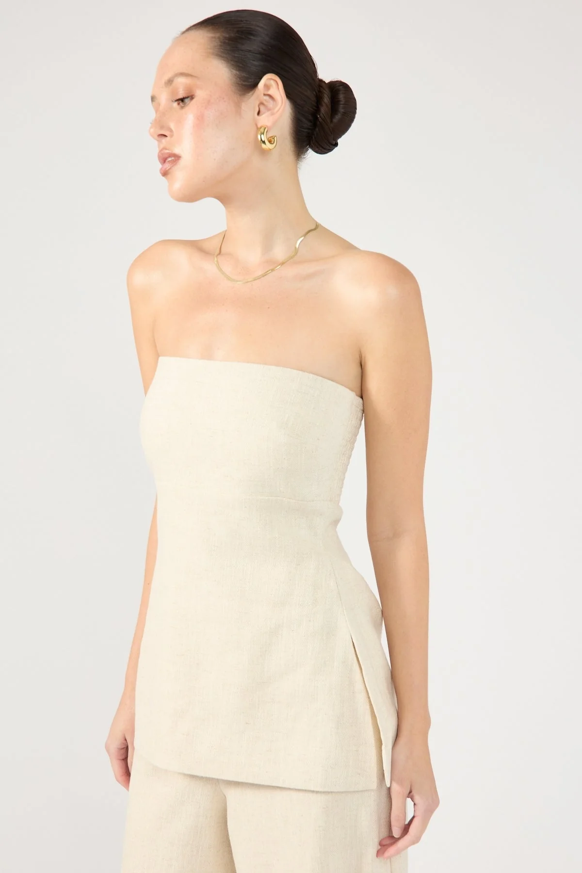 Perfect Stranger MENORCA LINEN SPECKLE STRAPLESS TOP Oat - Image 3