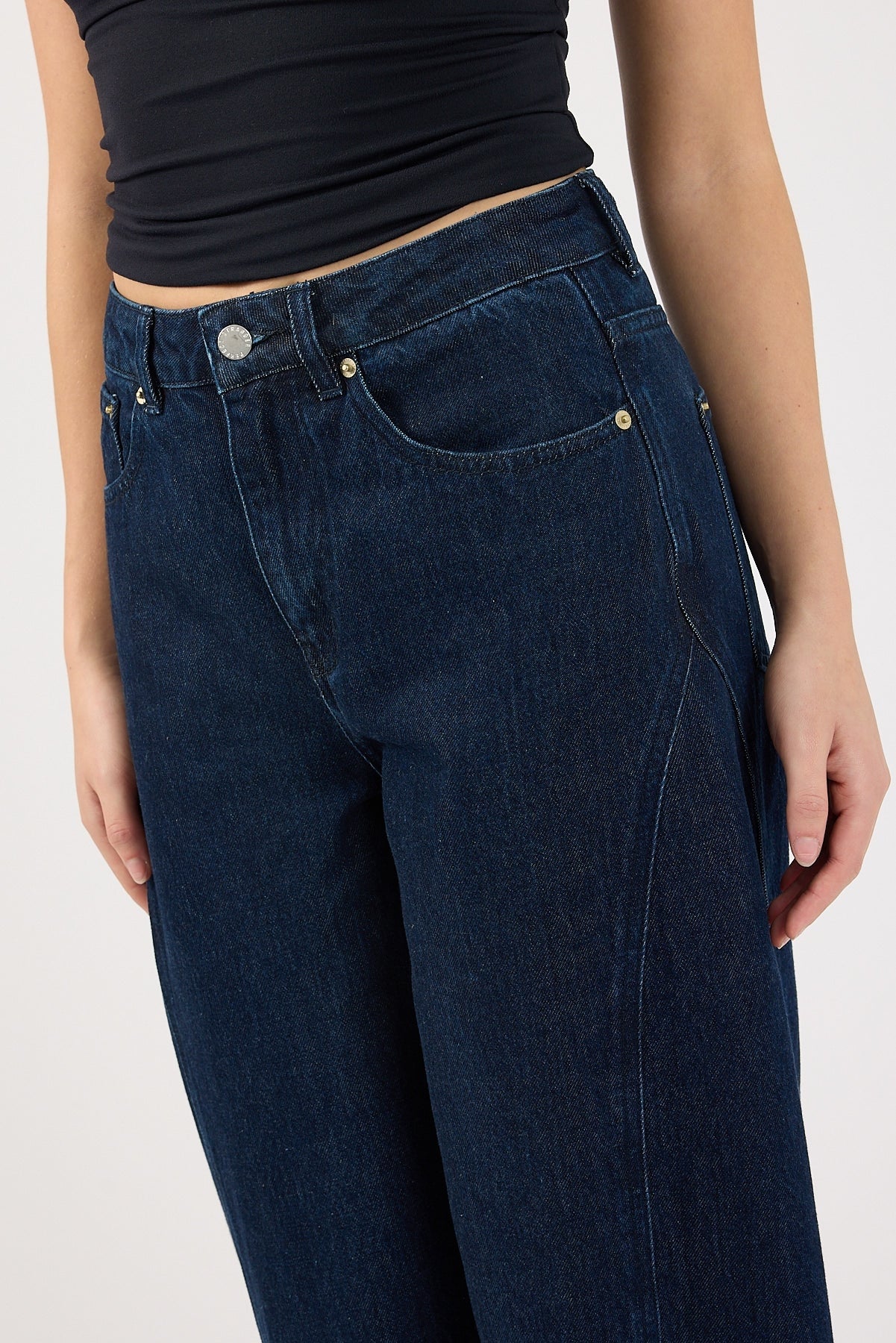 Perfect Stranger Mid Rise Barrel Jean Indigo Denim - Image 3