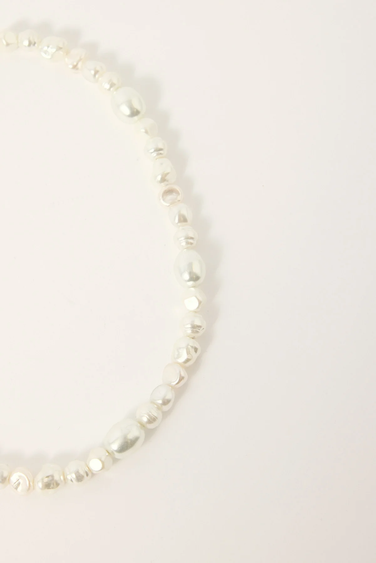 Perfect Stranger Noelia Pearl Necklace Pearl - Image 2