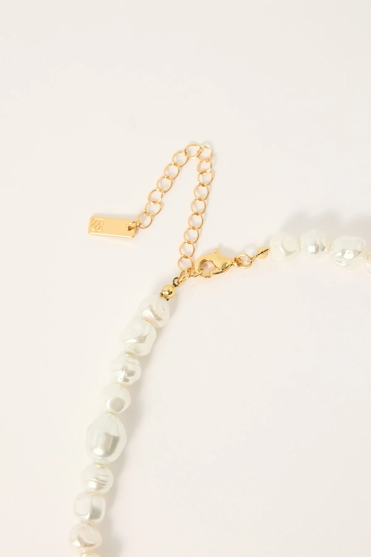 Perfect Stranger Noelia Pearl Necklace Pearl - Image 3