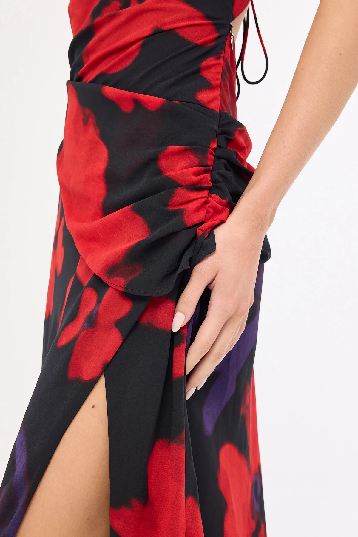 Perfect Stranger Saskia Chiffon Maxi Dress Black Print - Image 7