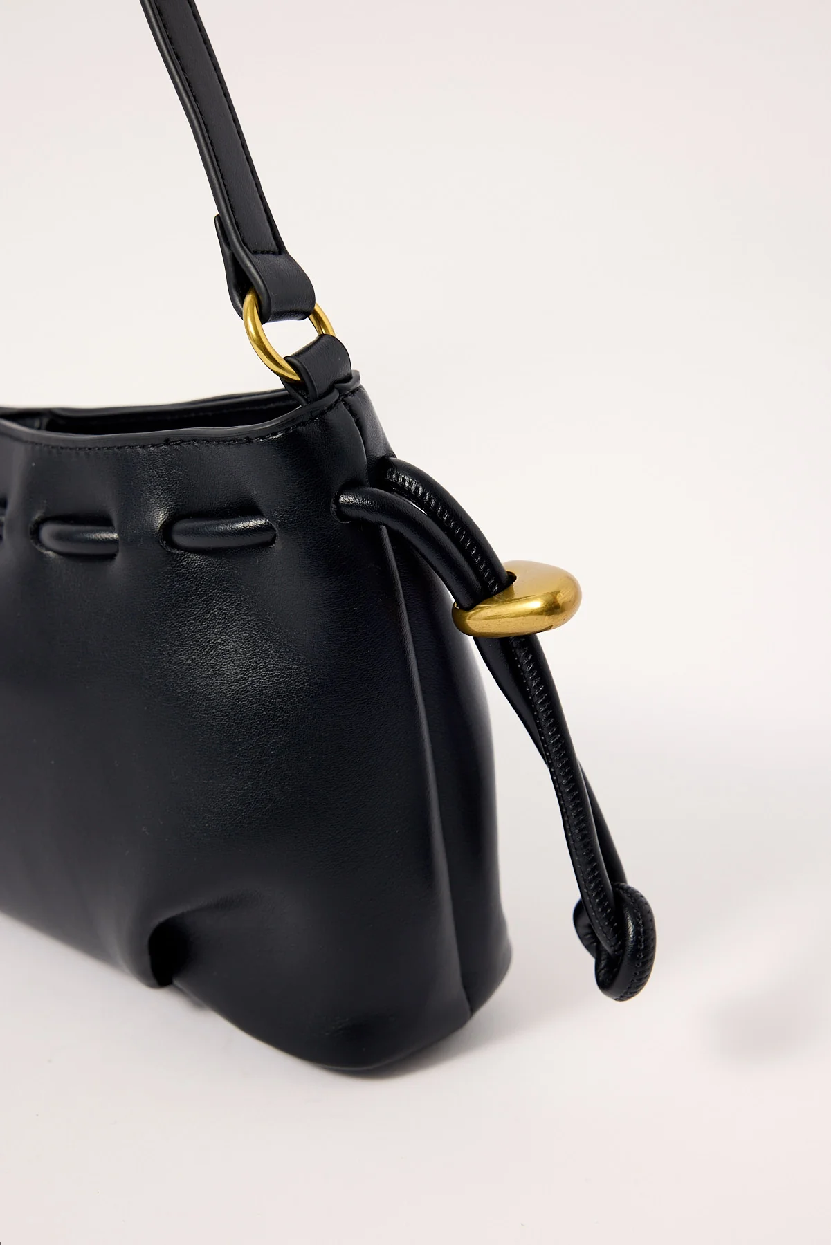 Perfect Stranger Solena Gathered Shoulder Bag Black - Image 2