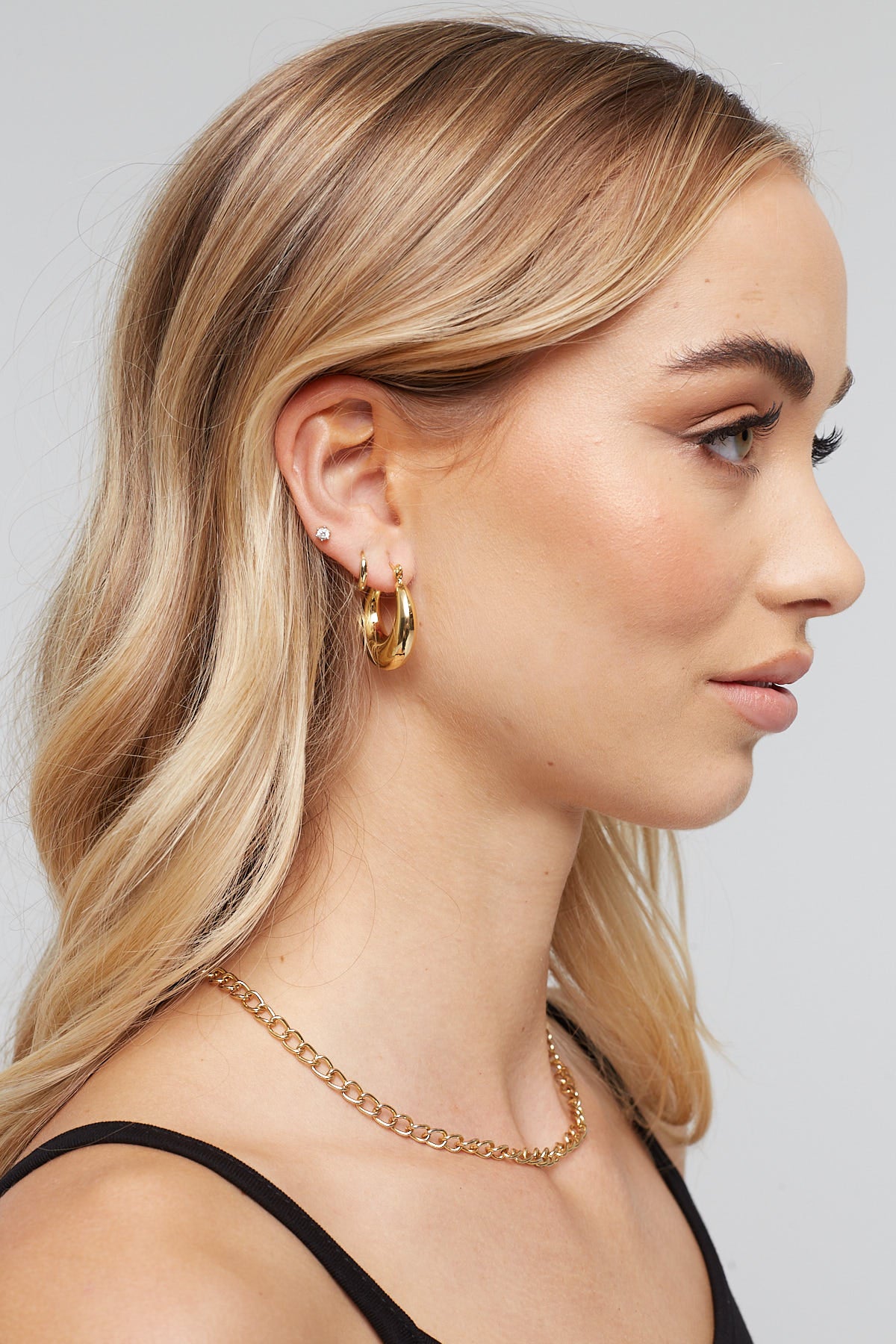 Perfect Stranger Thick Medium Hoop Earrings Gold Plated - Image 3