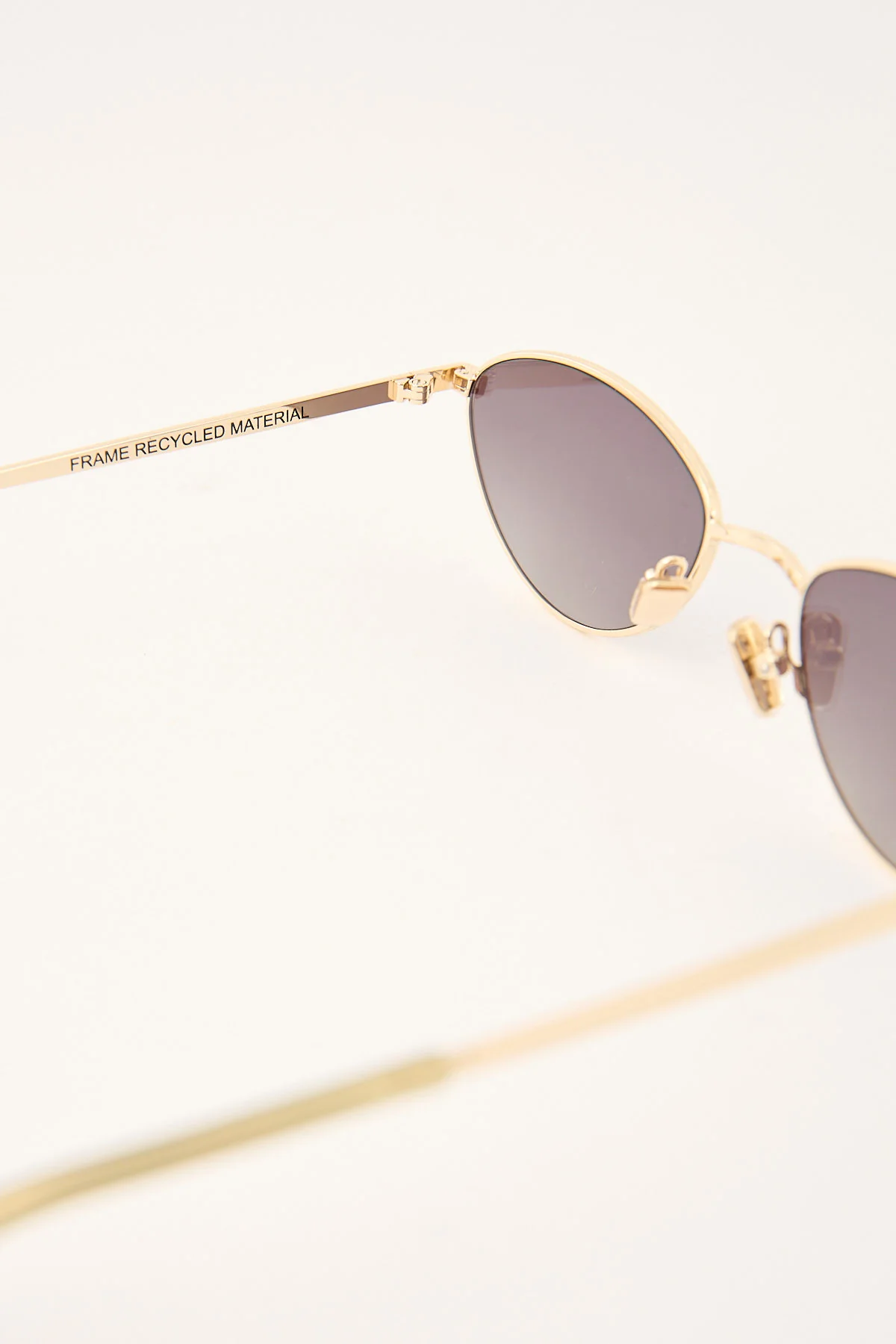 Reality Eyewear Faster Than Light Gold - Image 3