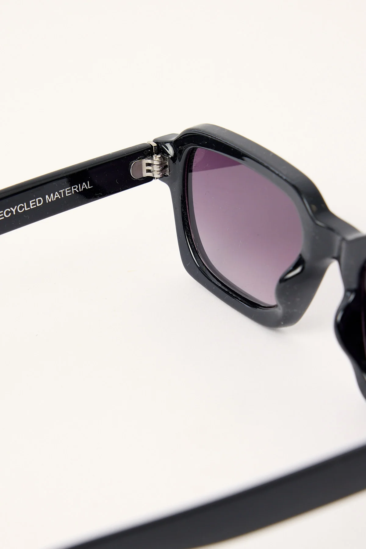 Reality Eyewear Fitzrovia Black Dusk - Image 4