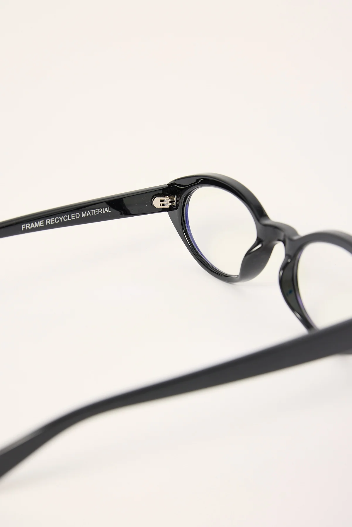 Reality Eyewear The Demi Black/Blue Light Lens - Image 3