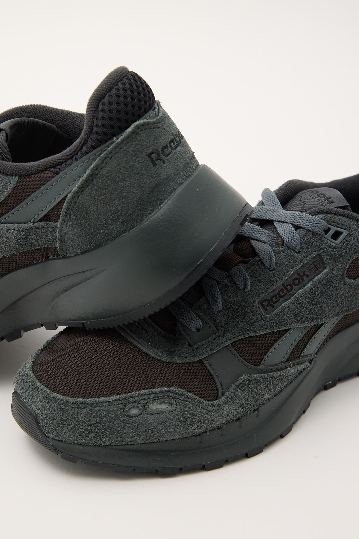 Reebok Classic Leather Modern Dark Matter - Image 4