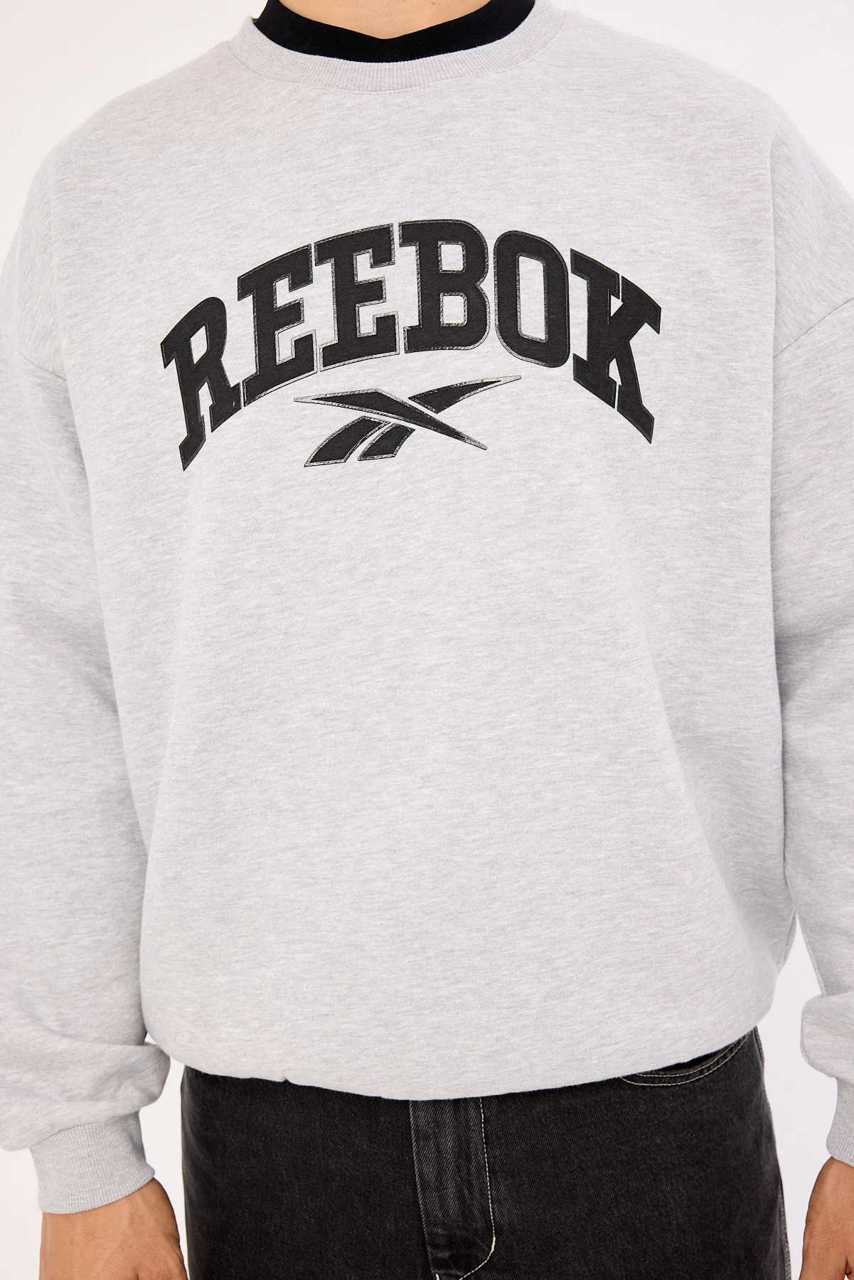 Reebok Cottle Sweatshirt Light Grey Marle - Image 4