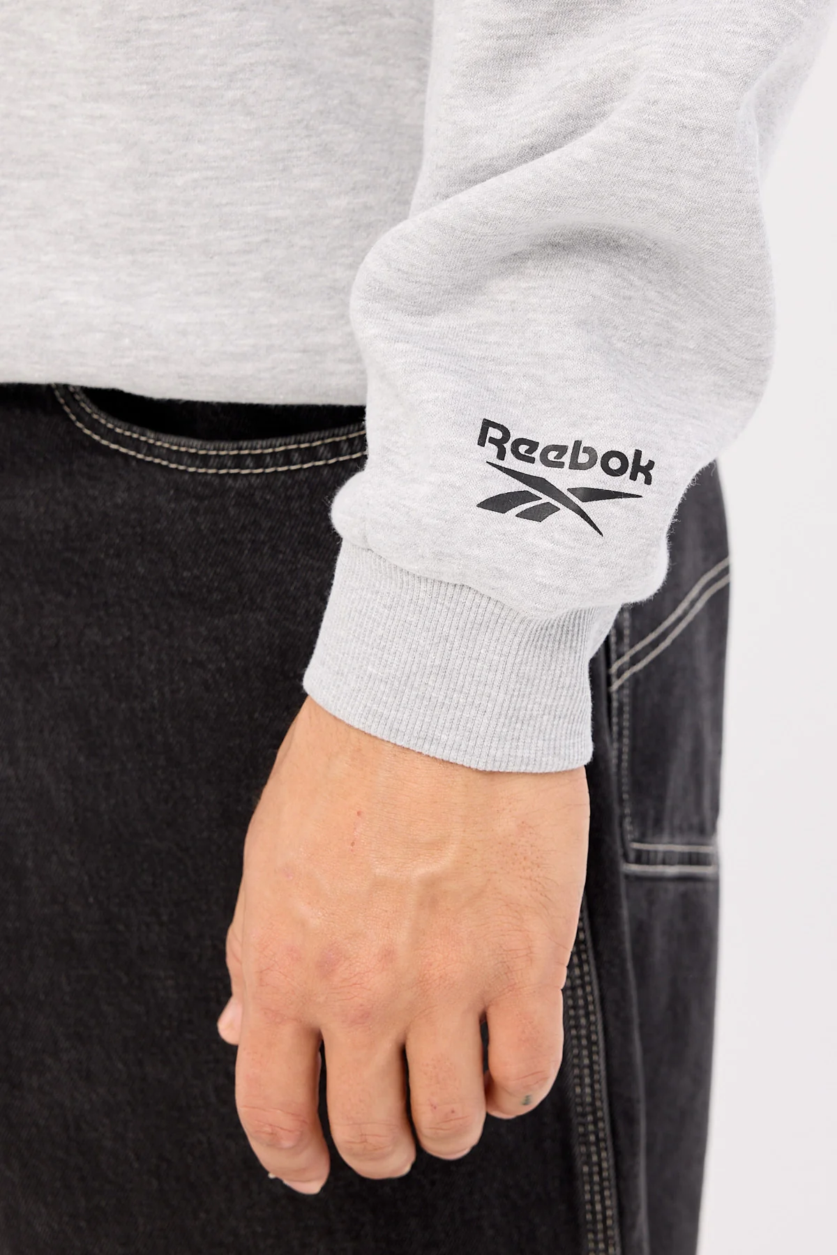 Reebok Cottle Sweatshirt Light Grey Marle - Image 5