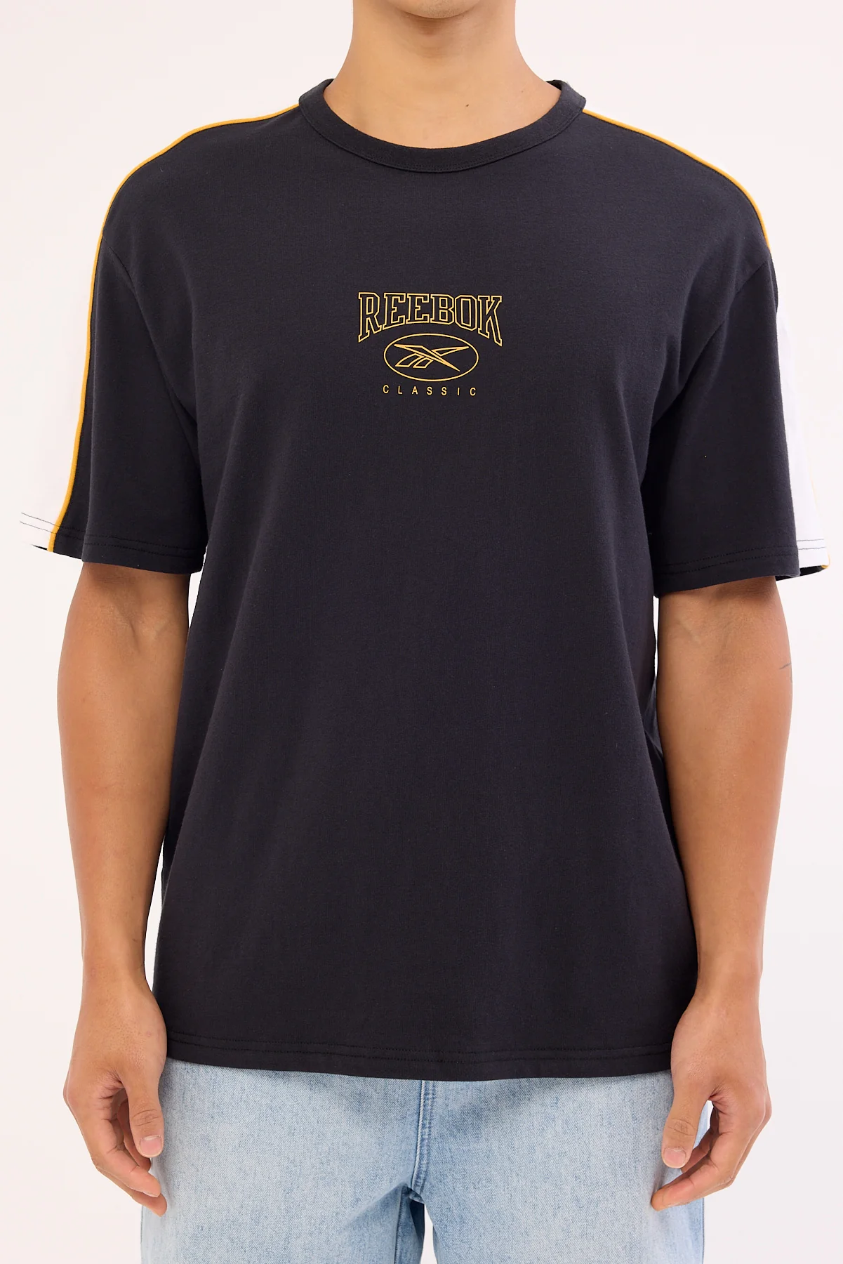 Reebok Reebok Arch Panel Tee Washed Black - Image 7