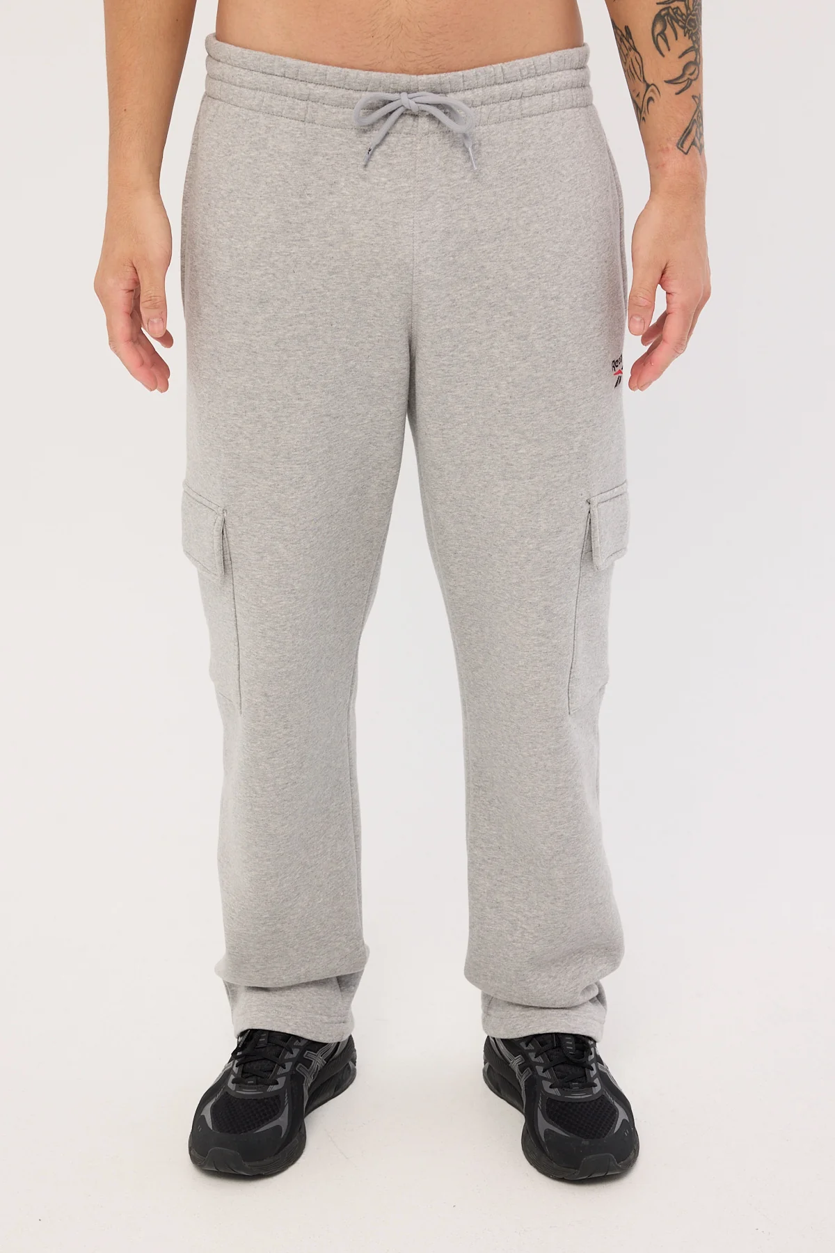 Reebok Ri Sl Oh Cargo Pant Mgrey Heather/Vector Red - Image 9