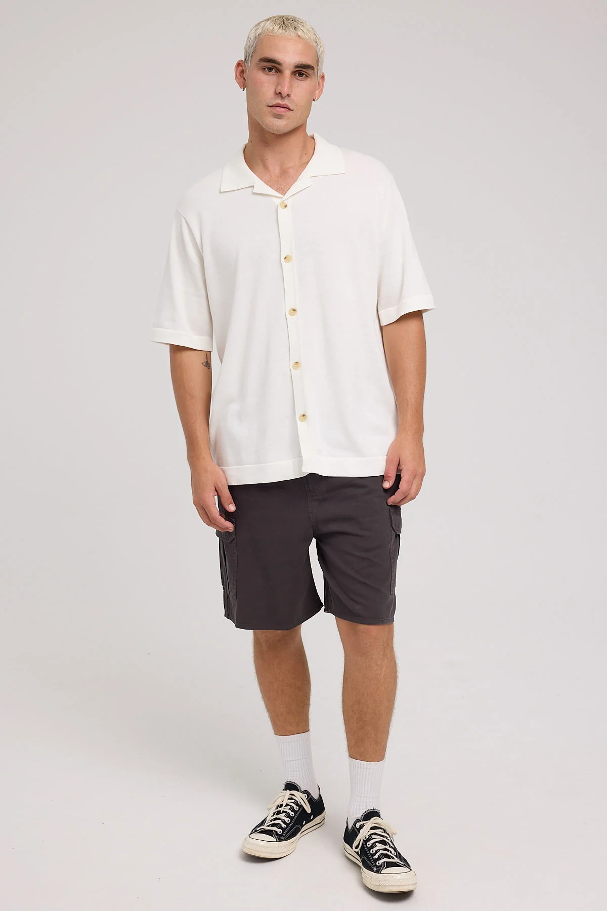 Rolla's Tradie Cargo Short Sulphur Black Sulphur Black - Image 2