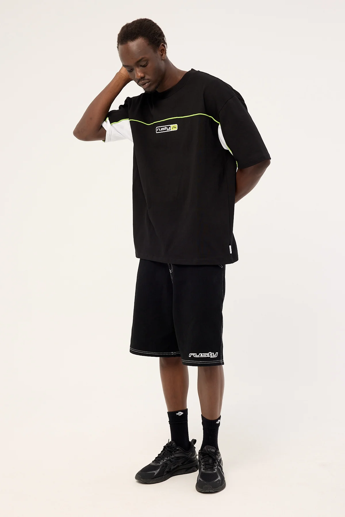 Rusty Baggus Elastic Short Black - Image 4