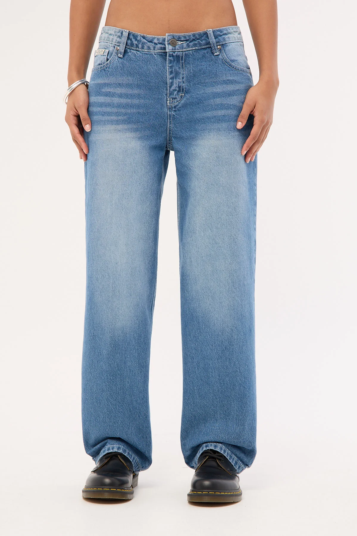 Rusty Bethany Baggy Low Rise Jean Blasted Middy Blue - Image 8