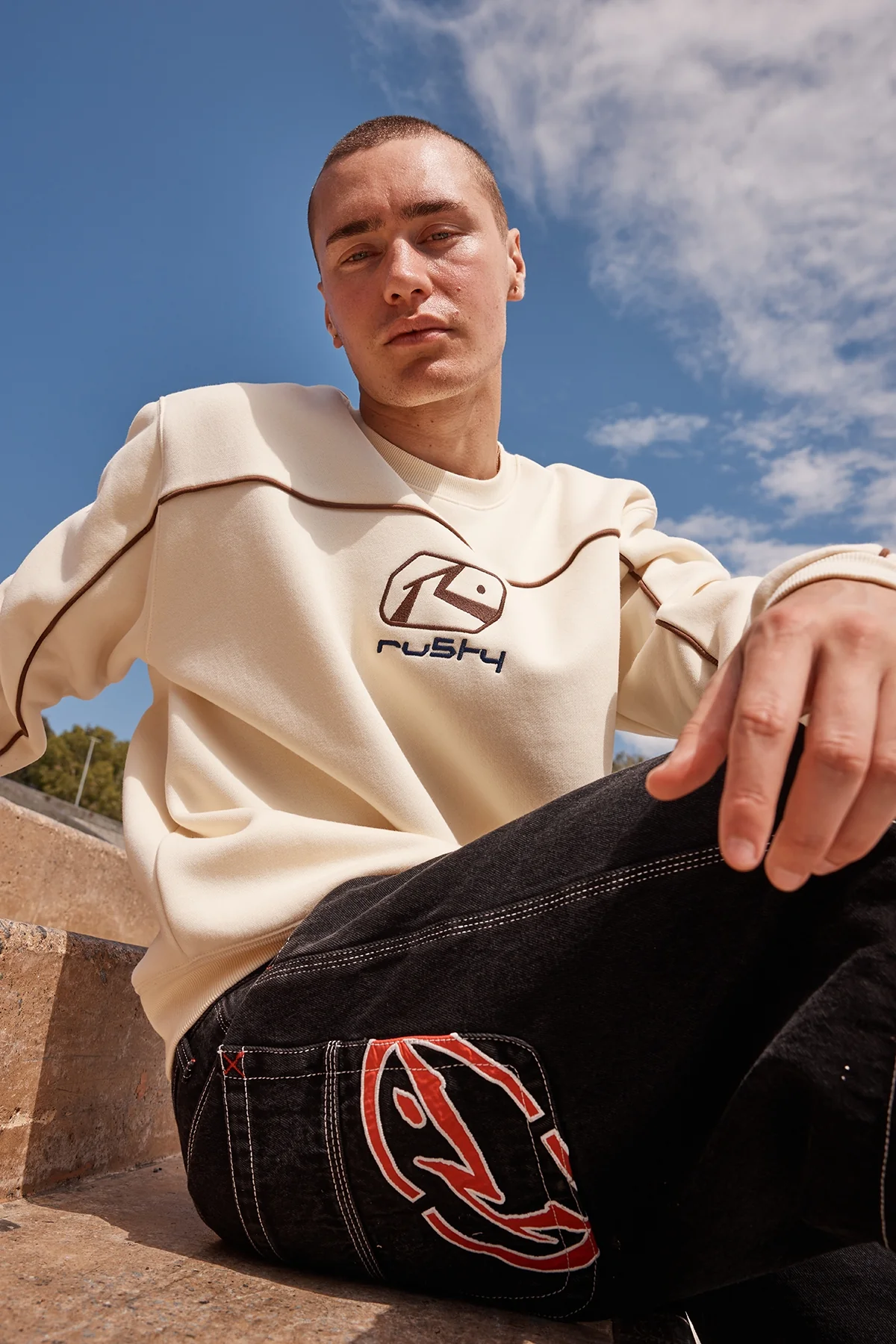 Rusty Bolter Crew Fleece Cream - Image 2