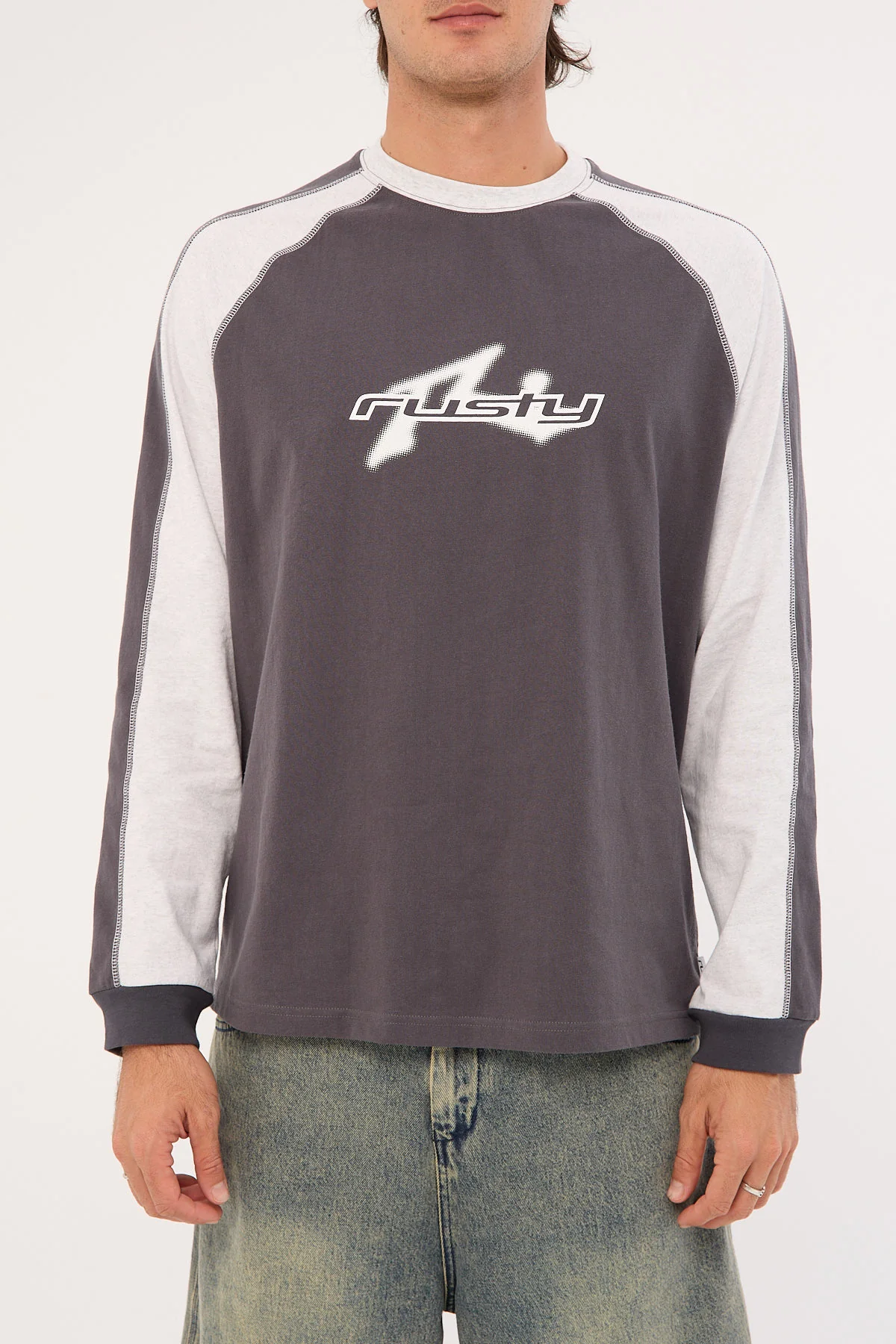 Rusty Fade-R Long Sleeve Tee Carbon - Image 6