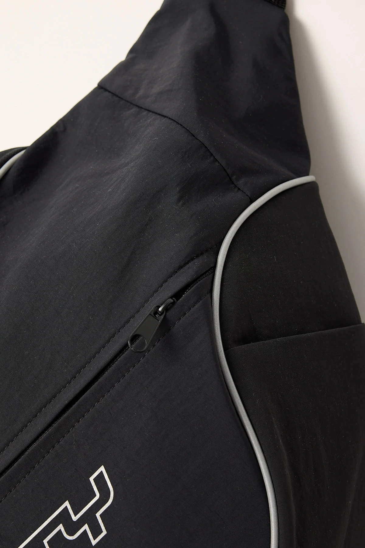 Rusty Fixie Sling Bag Black - Image 4