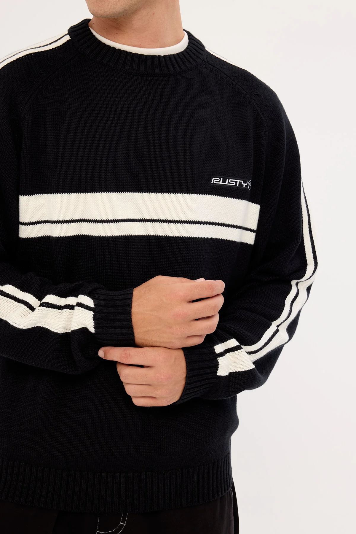 Rusty Frost Lines Knitted Crew Black - Image 3