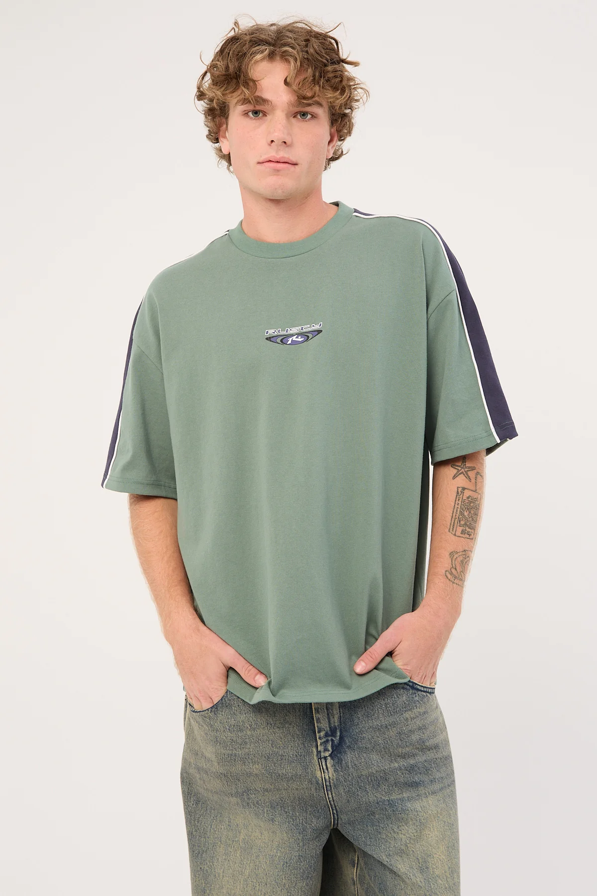 Rusty Uprising Panelled Heavy Tee Slate - Image 2