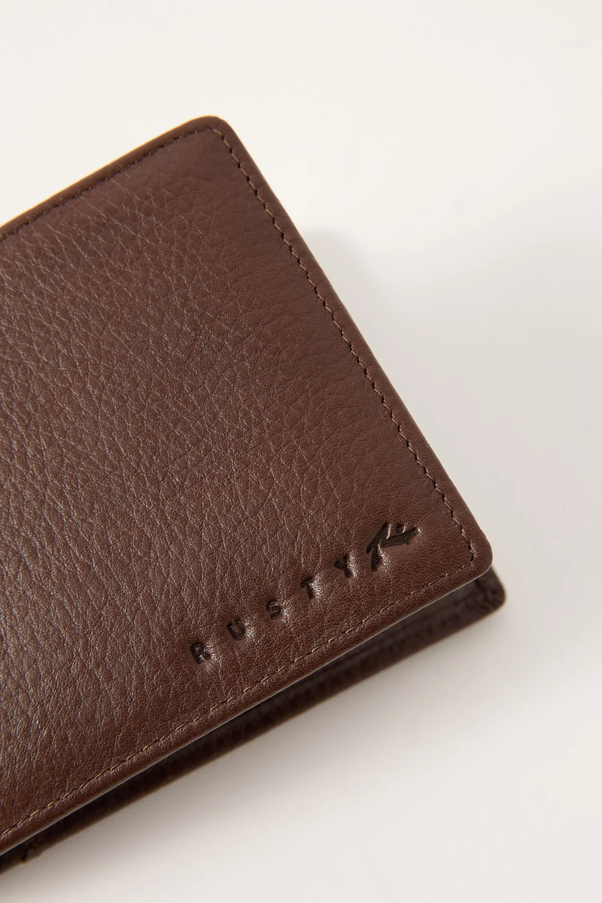 Rusty High River 2 Leather Wallet Dark Tan - Image 5