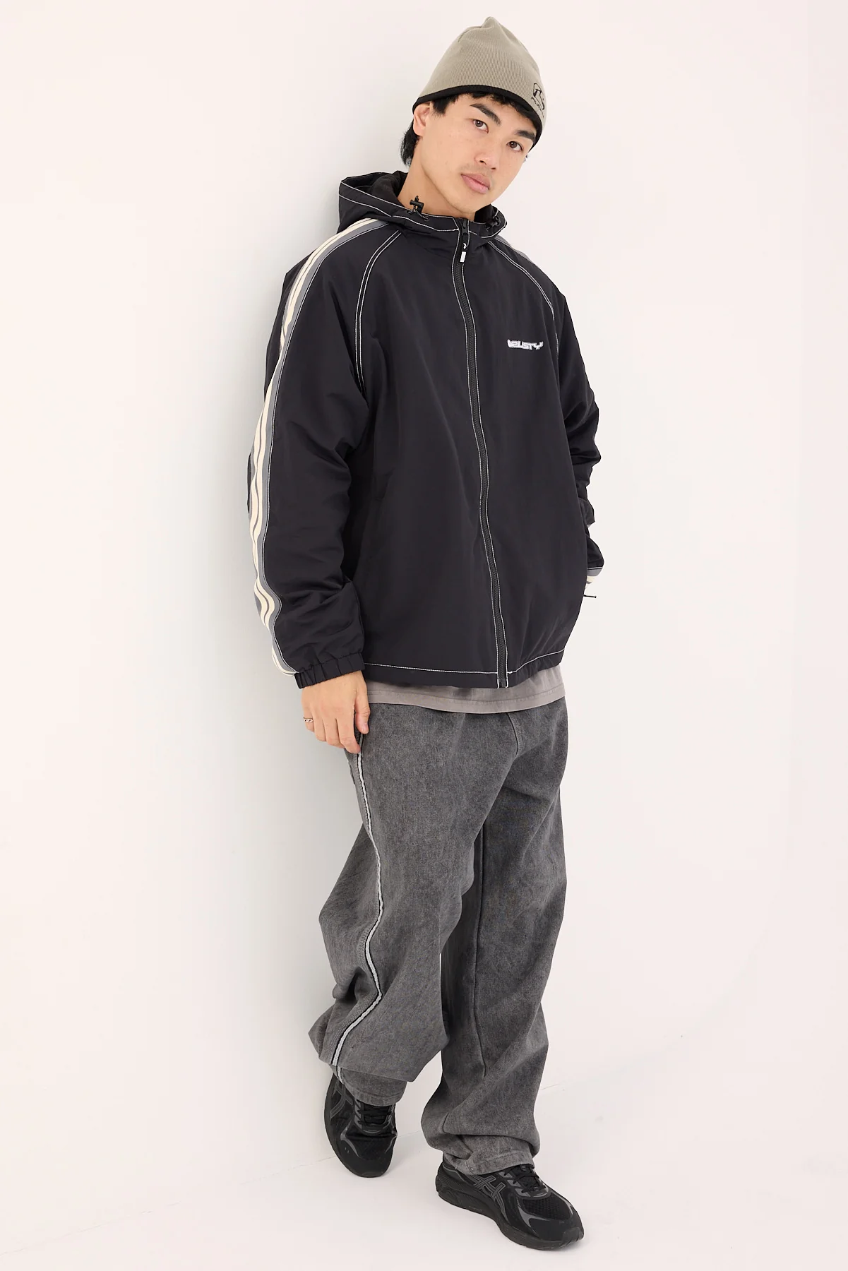 Rusty Lock Out Hooded Jacket Black - Image 2