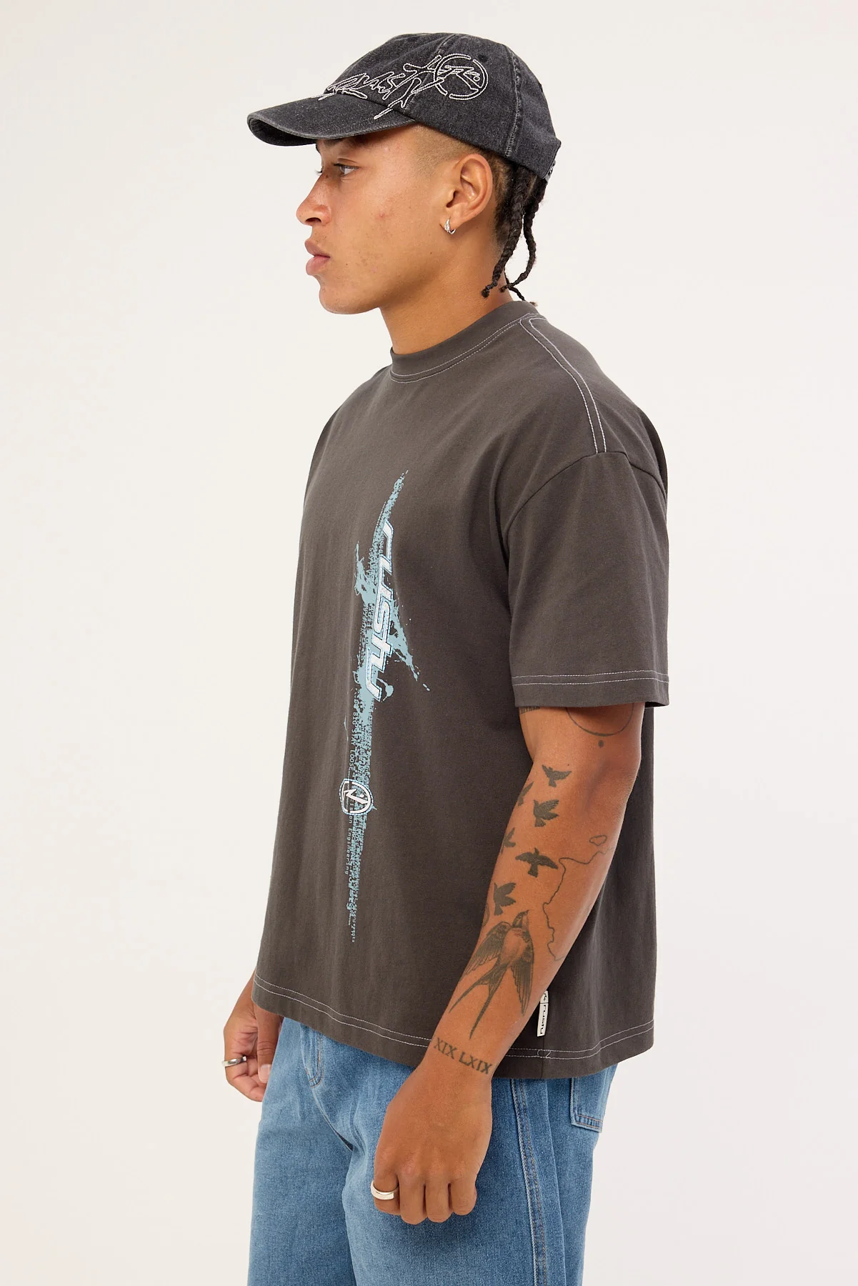 Rusty Morning Glory Tee Coal - Image 3