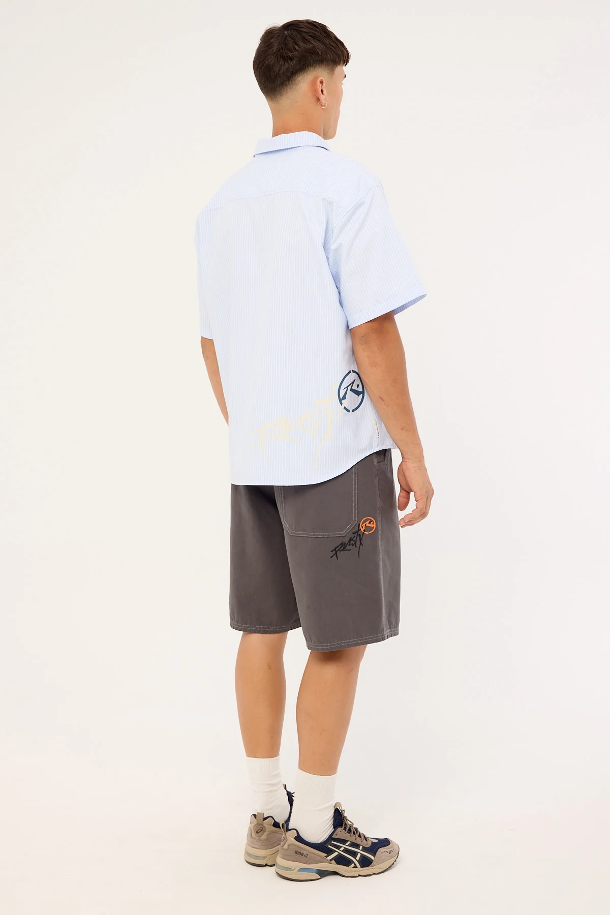 Rusty Pleatus Elastic Pleated Short Coal - Image 6