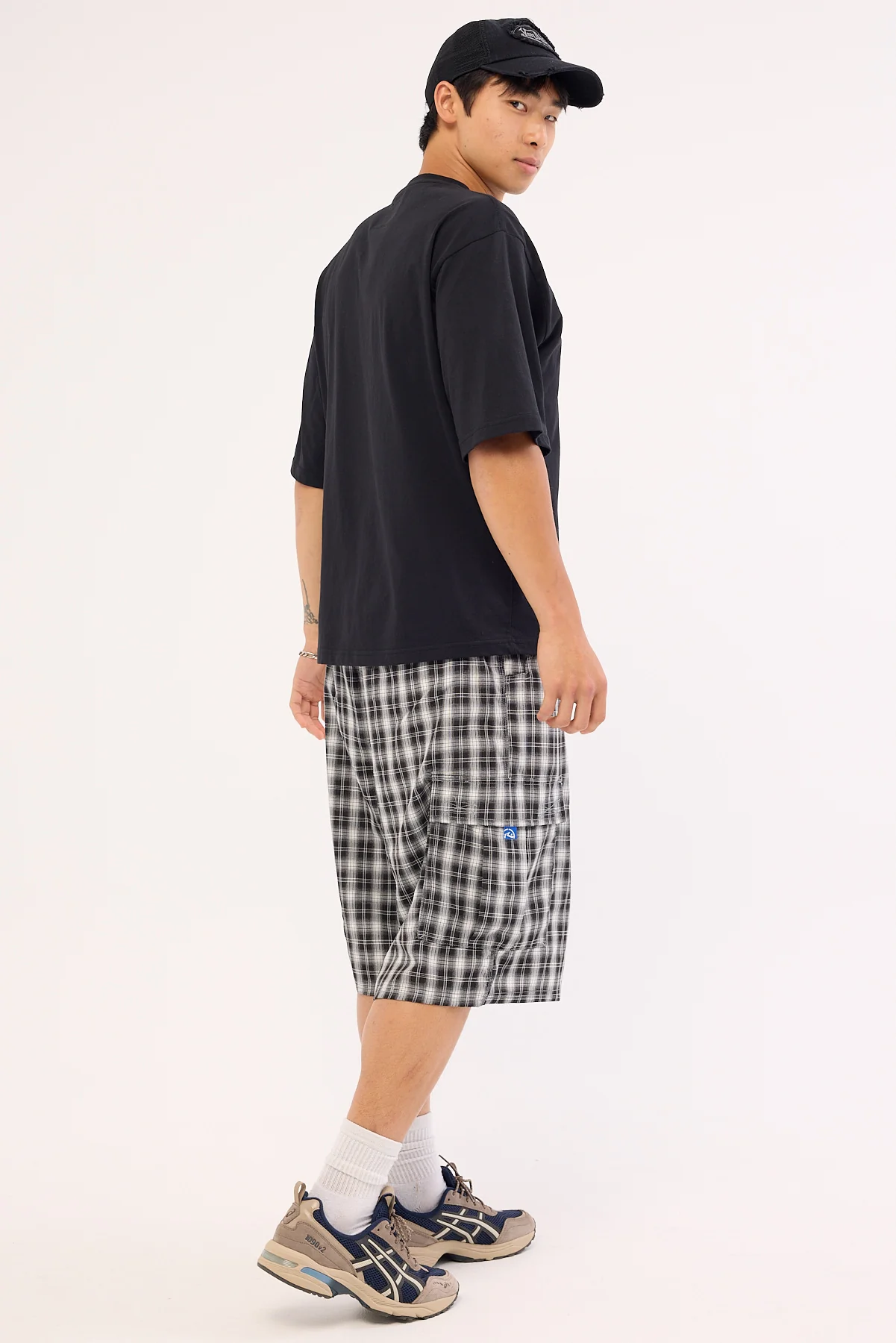 Rusty Screwdriva Elastic Cargo Short Black - Image 5