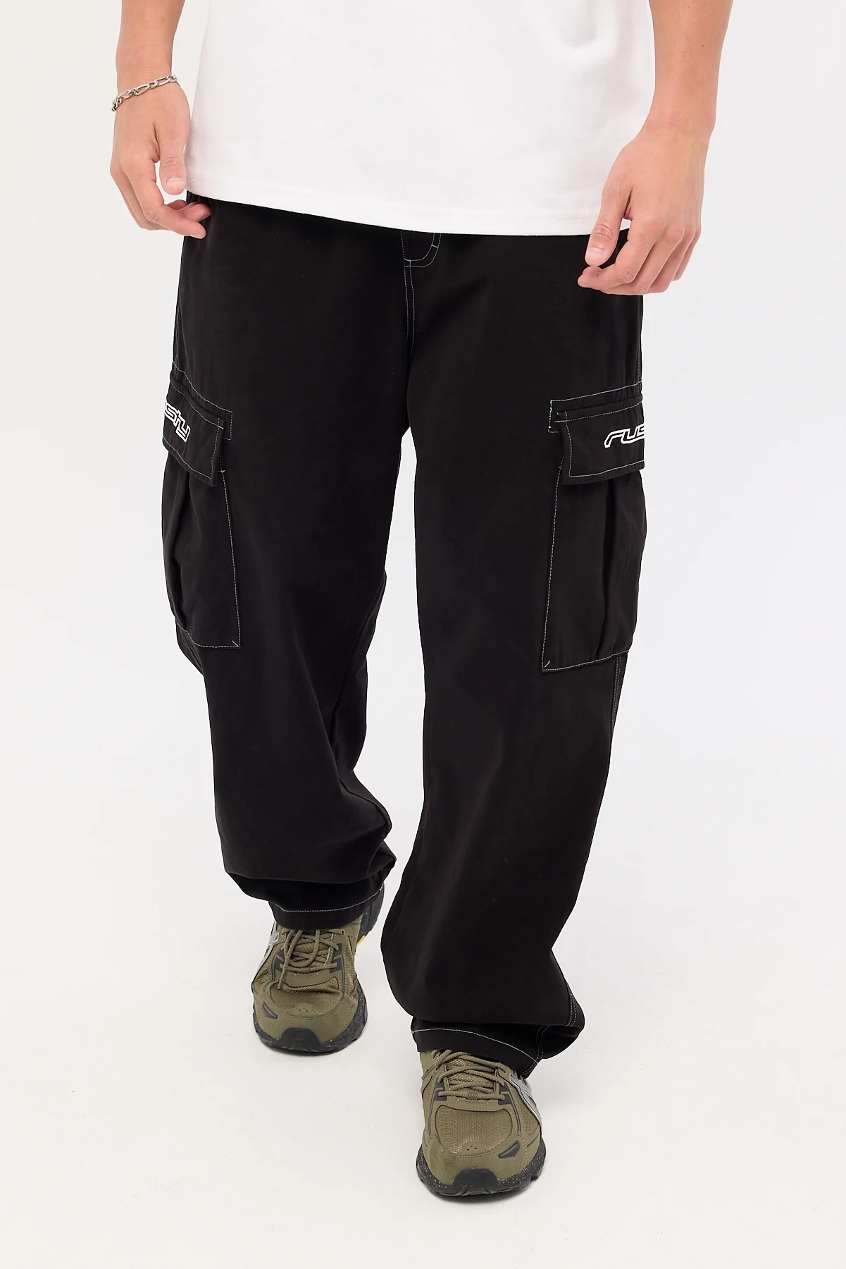 Rusty Side Quest Elastic Cargo Pant Black - Image 2