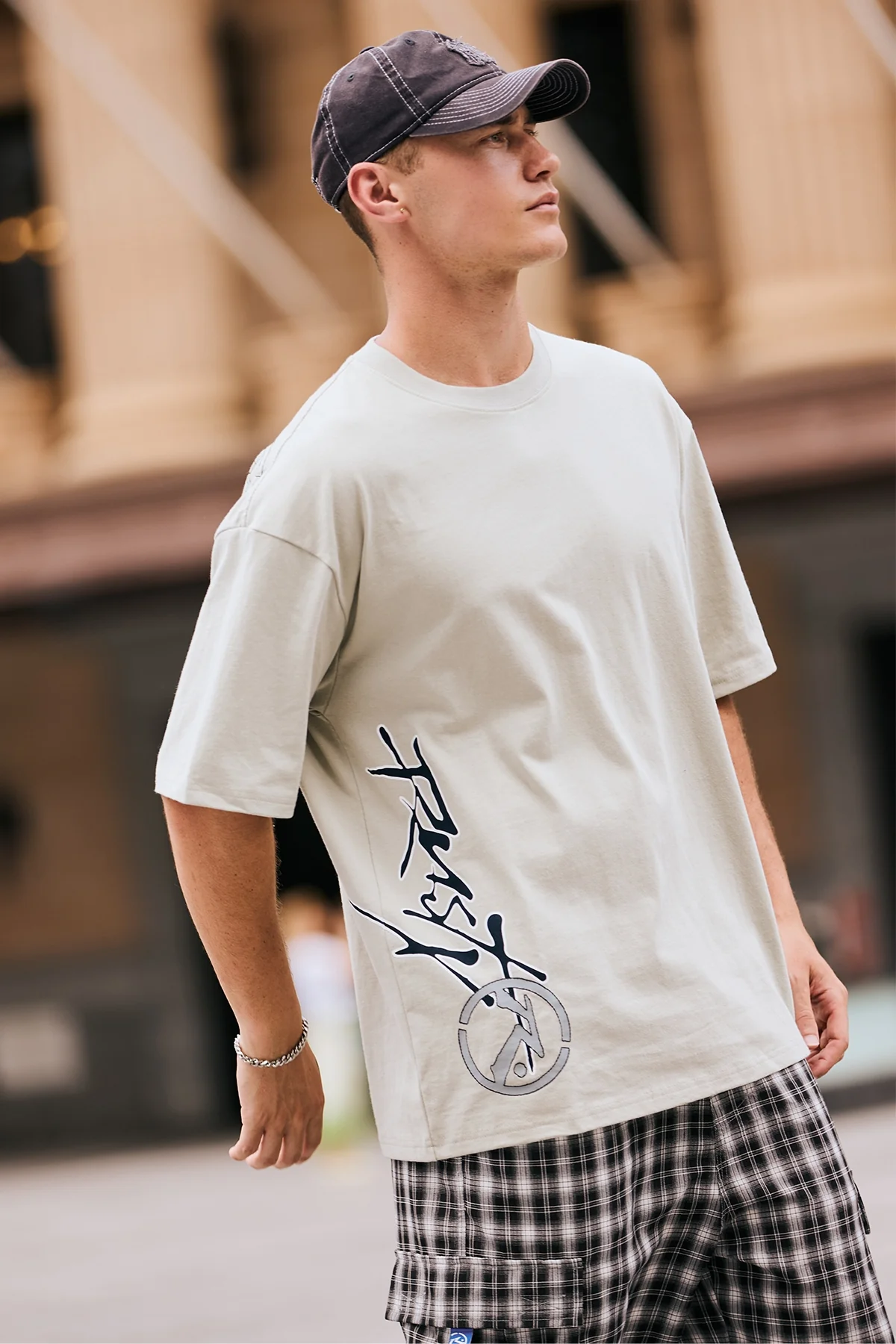 Rusty Spraya Tee Stone
