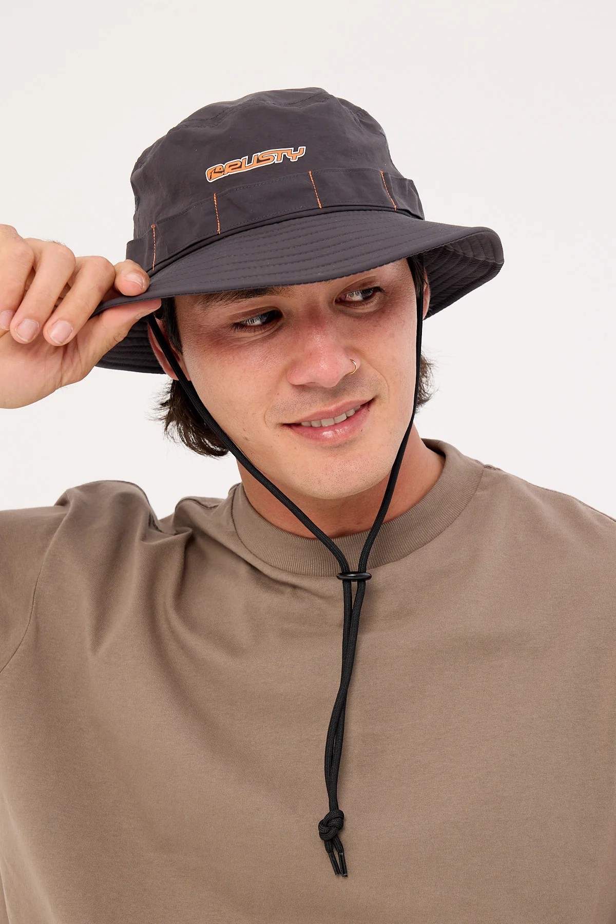 Rusty Stringer Bucket Hat Carbon