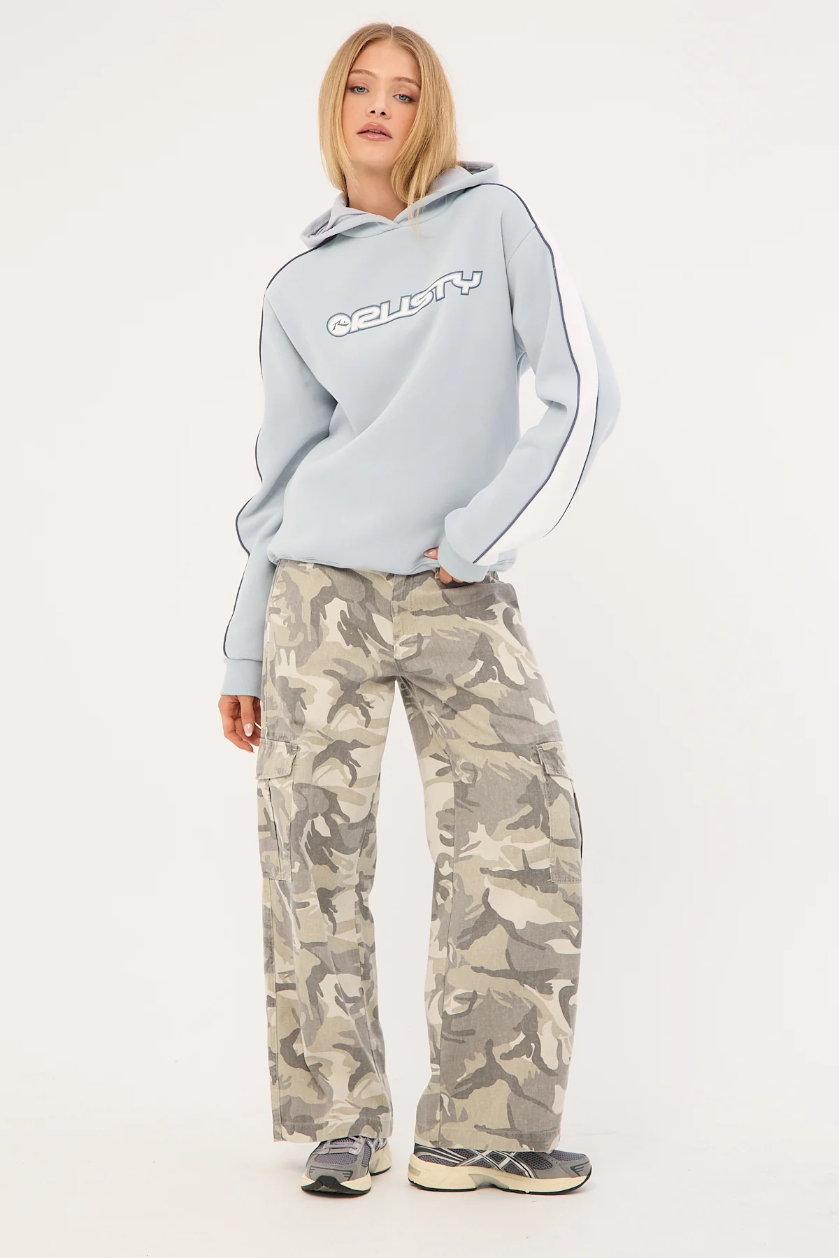 Rusty Timmy Target Oversized Hood Retro Blue - Image 2