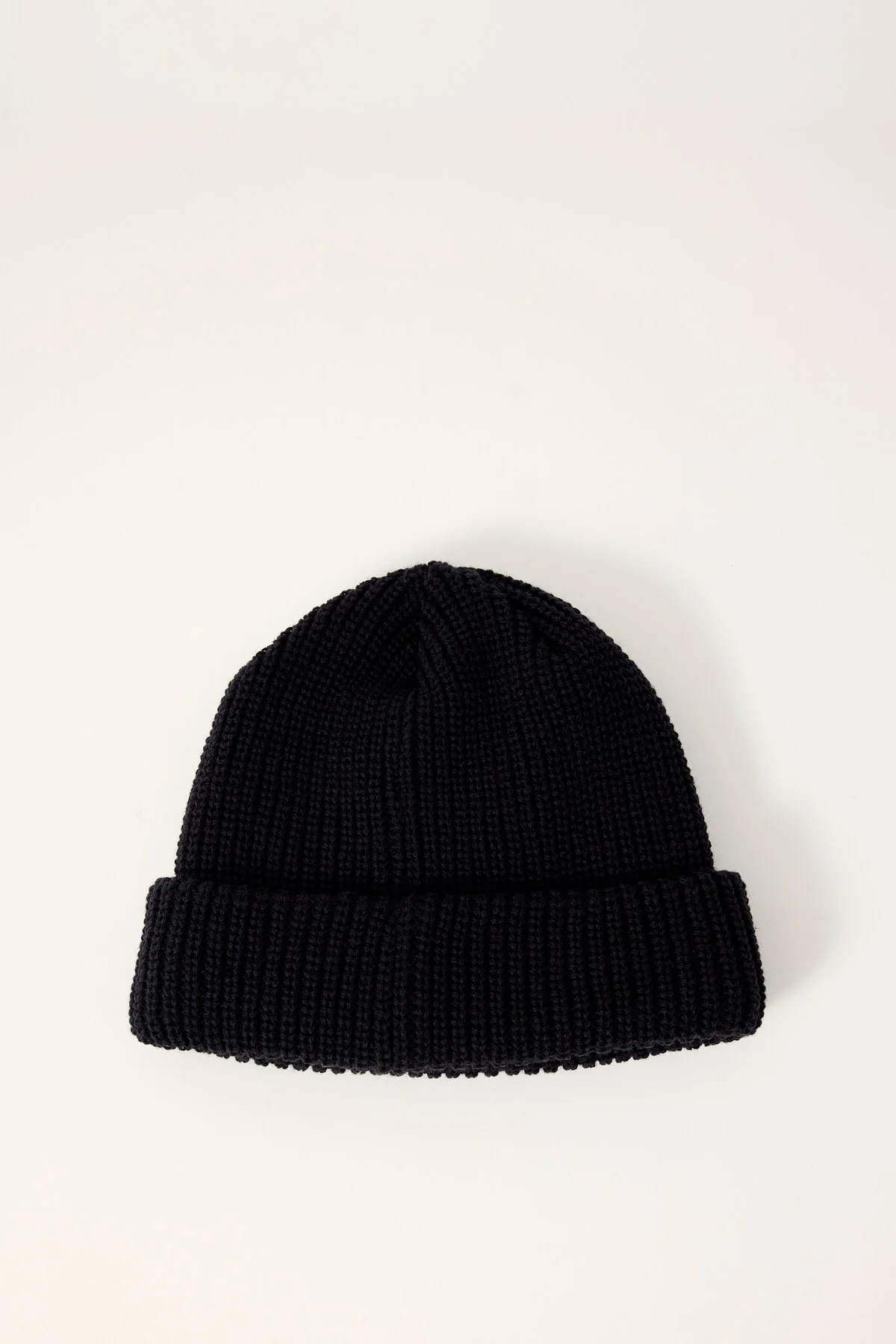 Rusty United Thinsulate Beanie Black - Image 2