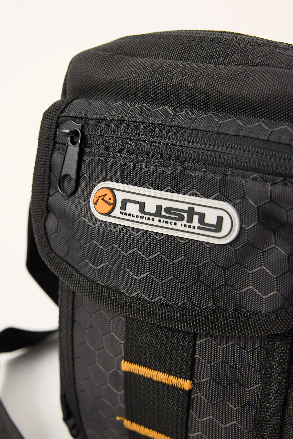 Rusty Voltage Crossbody Bag Black - Image 4