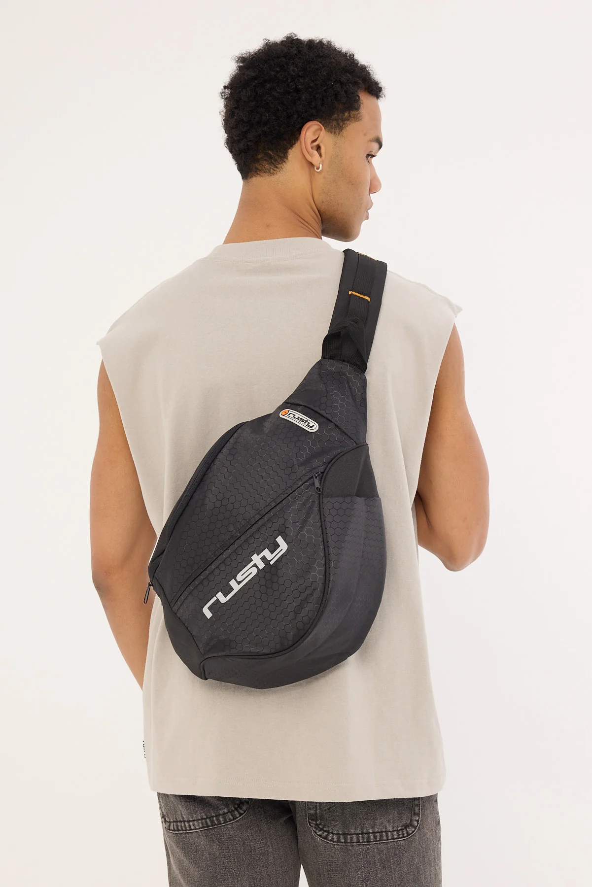 Rusty Voltage Sling Bag Black - Image 2