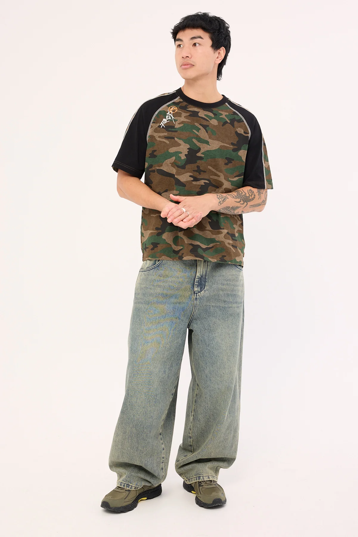 Rusty Woof Raglan Tee Camo - Image 2