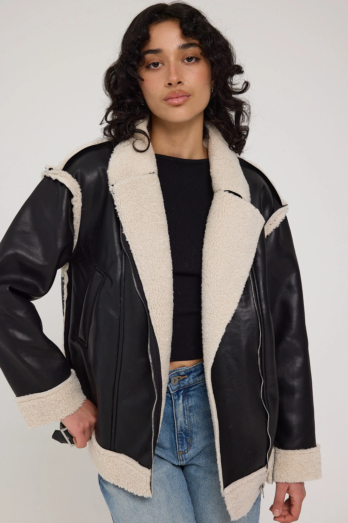 Sndys The Label London Oversized Biker Black