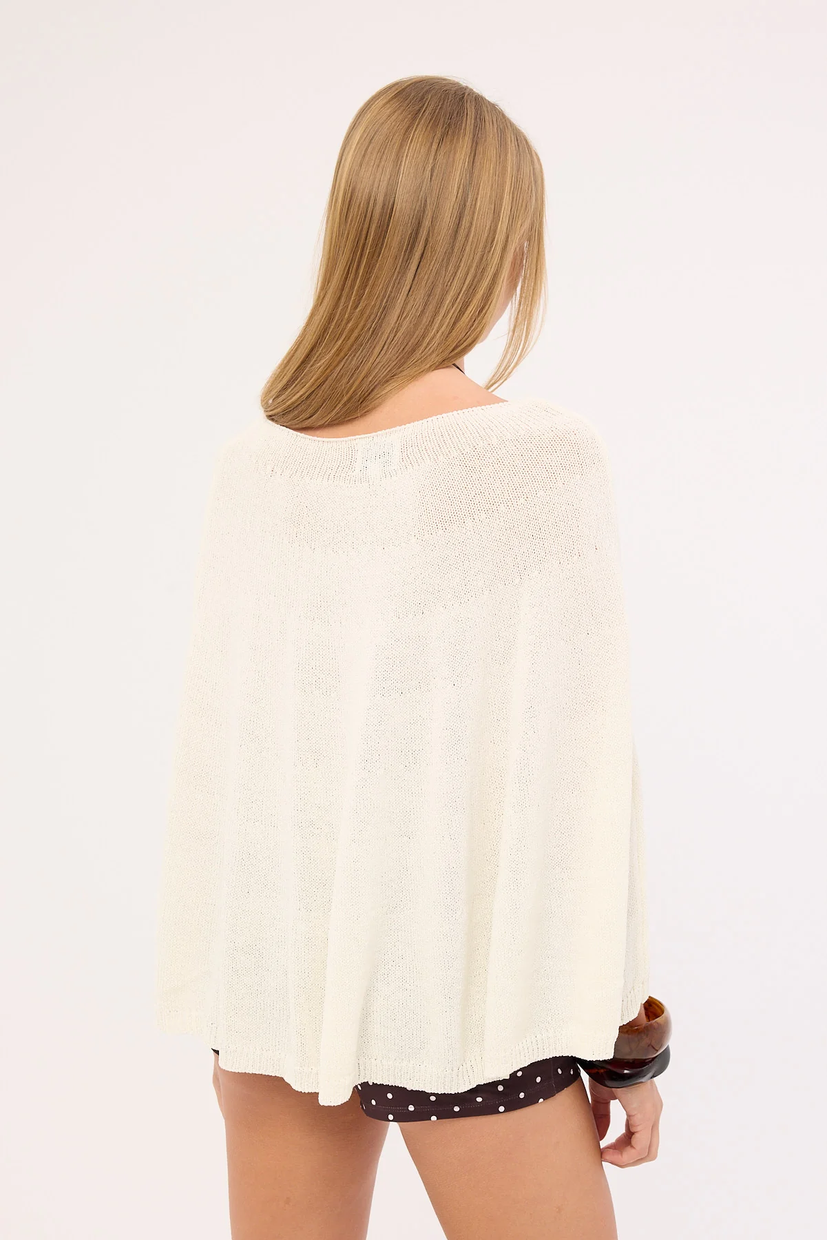 Sndys The Label Misty Knit Poncho Off White - Image 4
