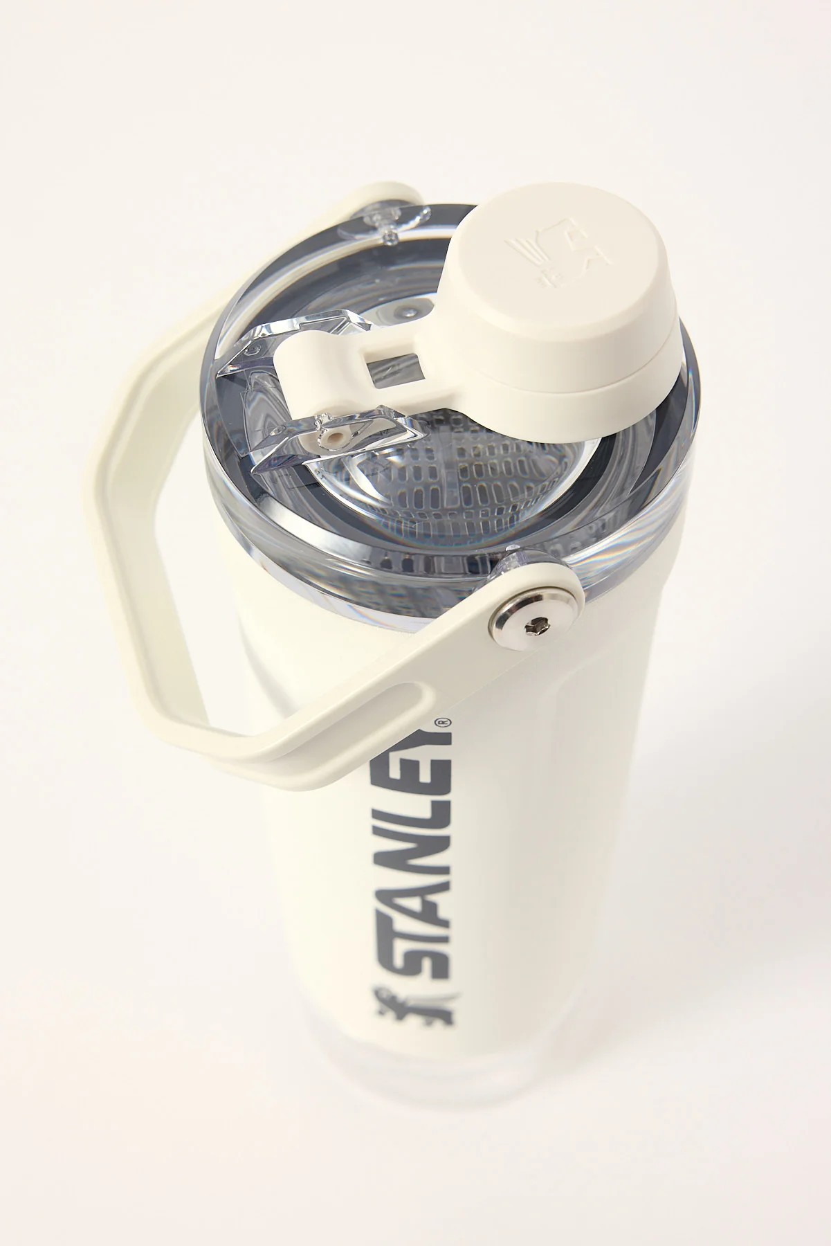 Stanley Activate Shaker 20oz Chalk - Image 4