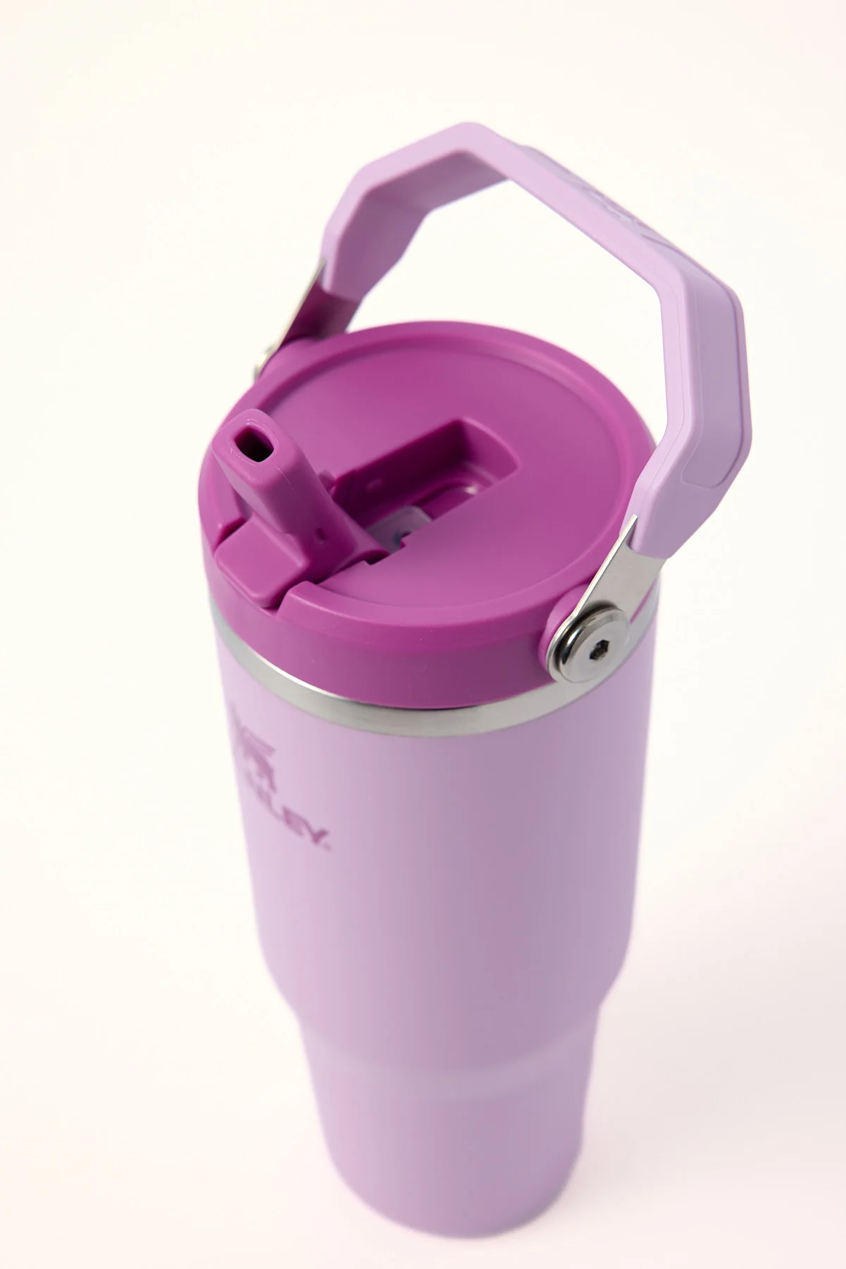 Stanley Classic Iceflow Flipstraw Tumbler 30oz Soft Orchid - Image 3
