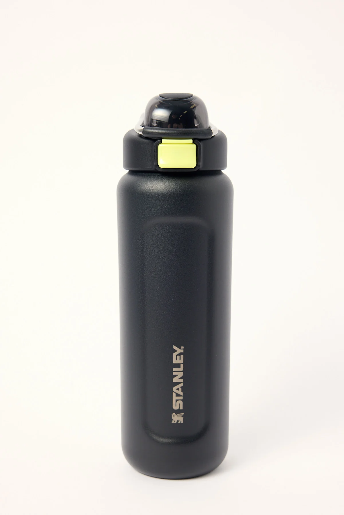 Stanley Classic Wellspring Water Bottle 24oz Black Atomic
