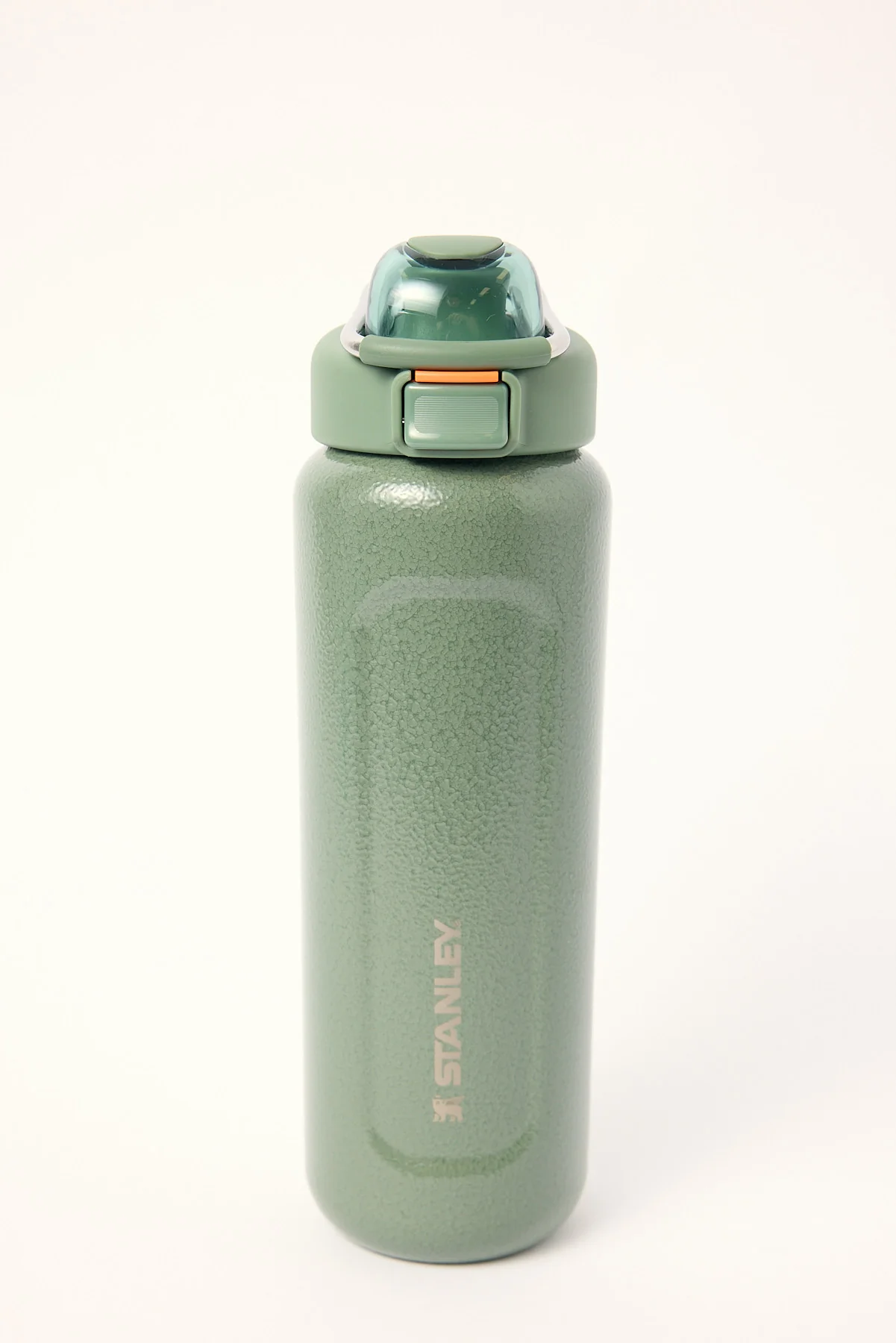 Stanley Classic Wellspring Water Bottle 24oz Hammertone Green