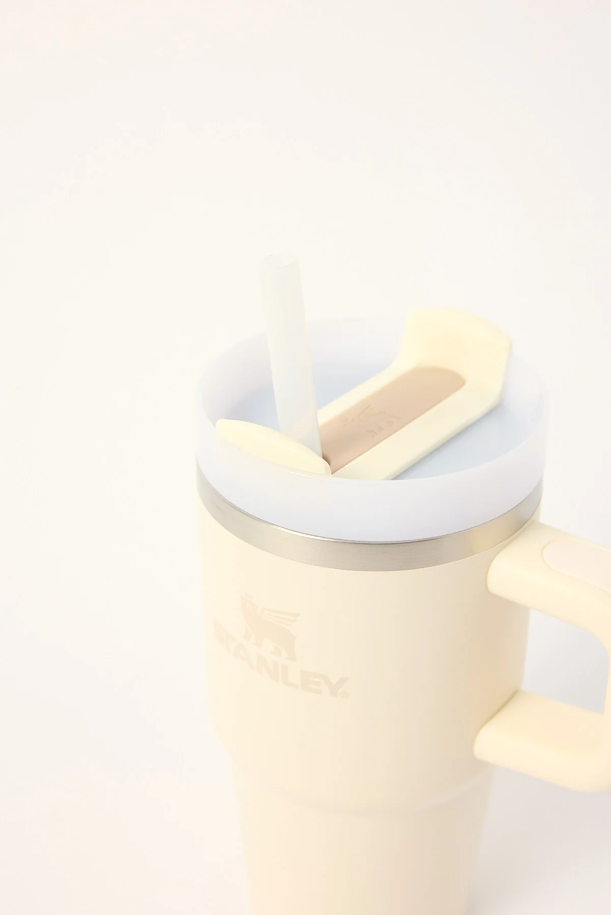 Stanley The Quencher H2.O Flowstate Tumbler 20oz Cream - Image 3
