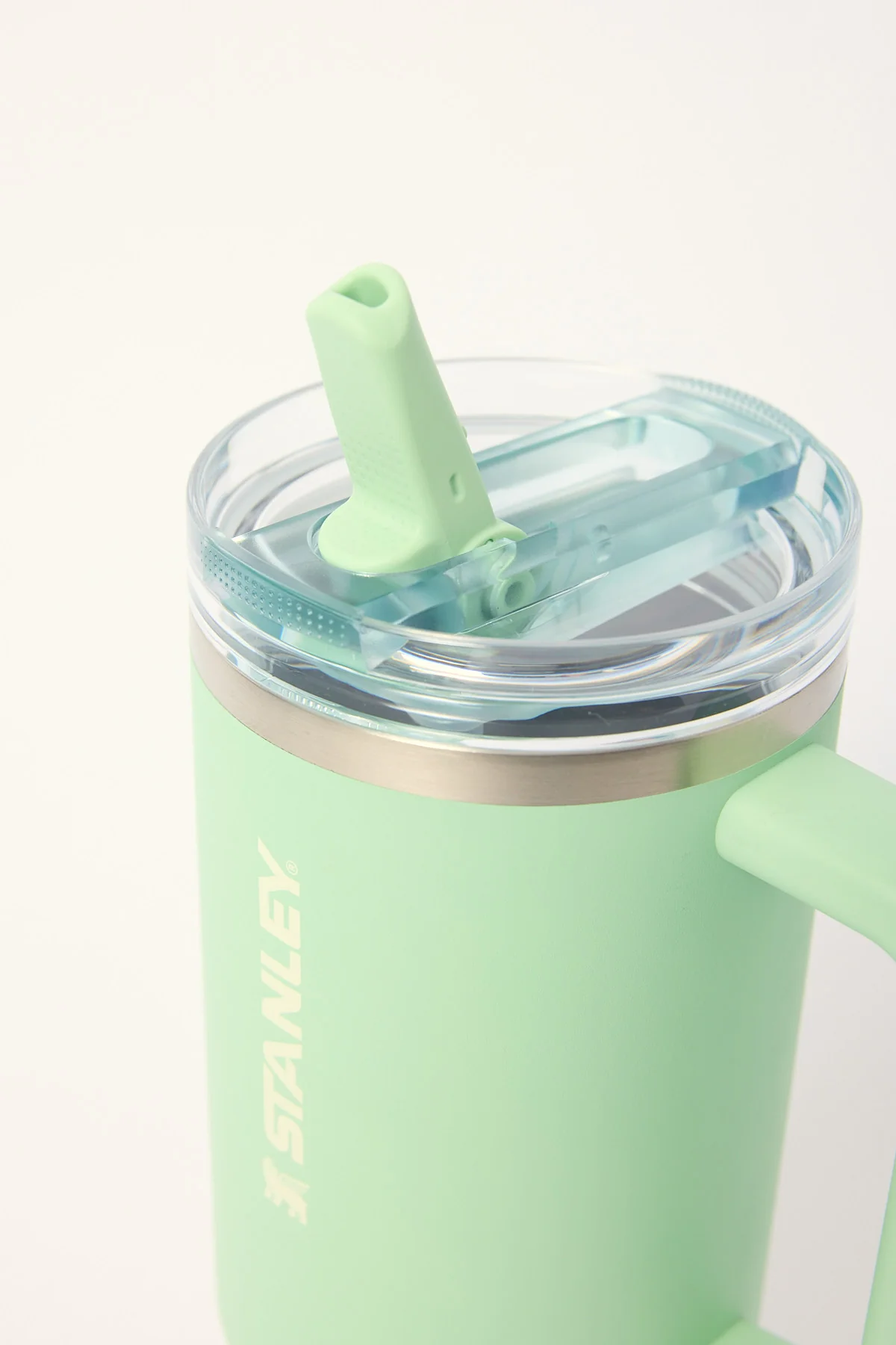 Stanley The Quencher Protour 40oz Pistachio - Image 3