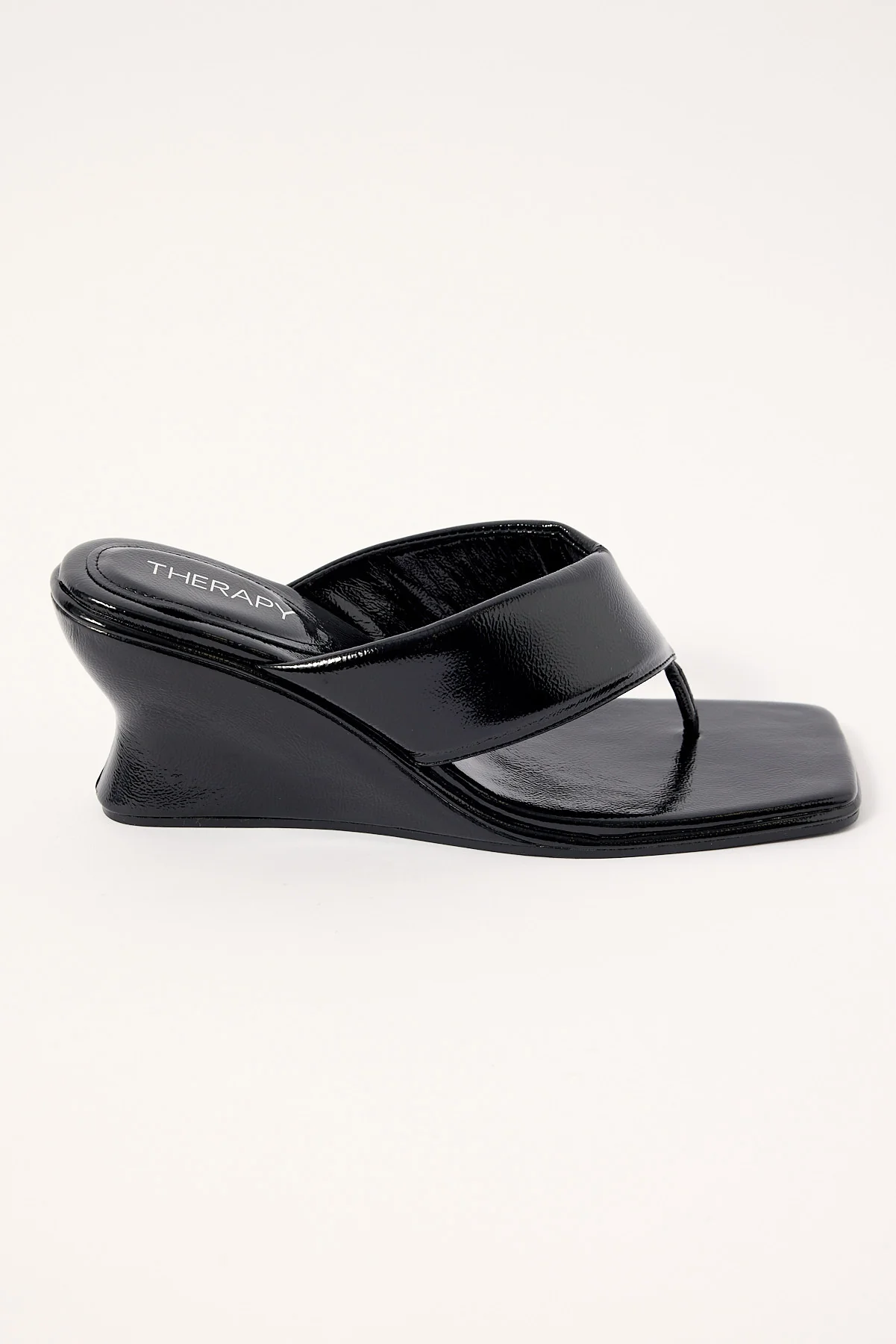 Therapy Lennox Thong Heel Black Crinkle